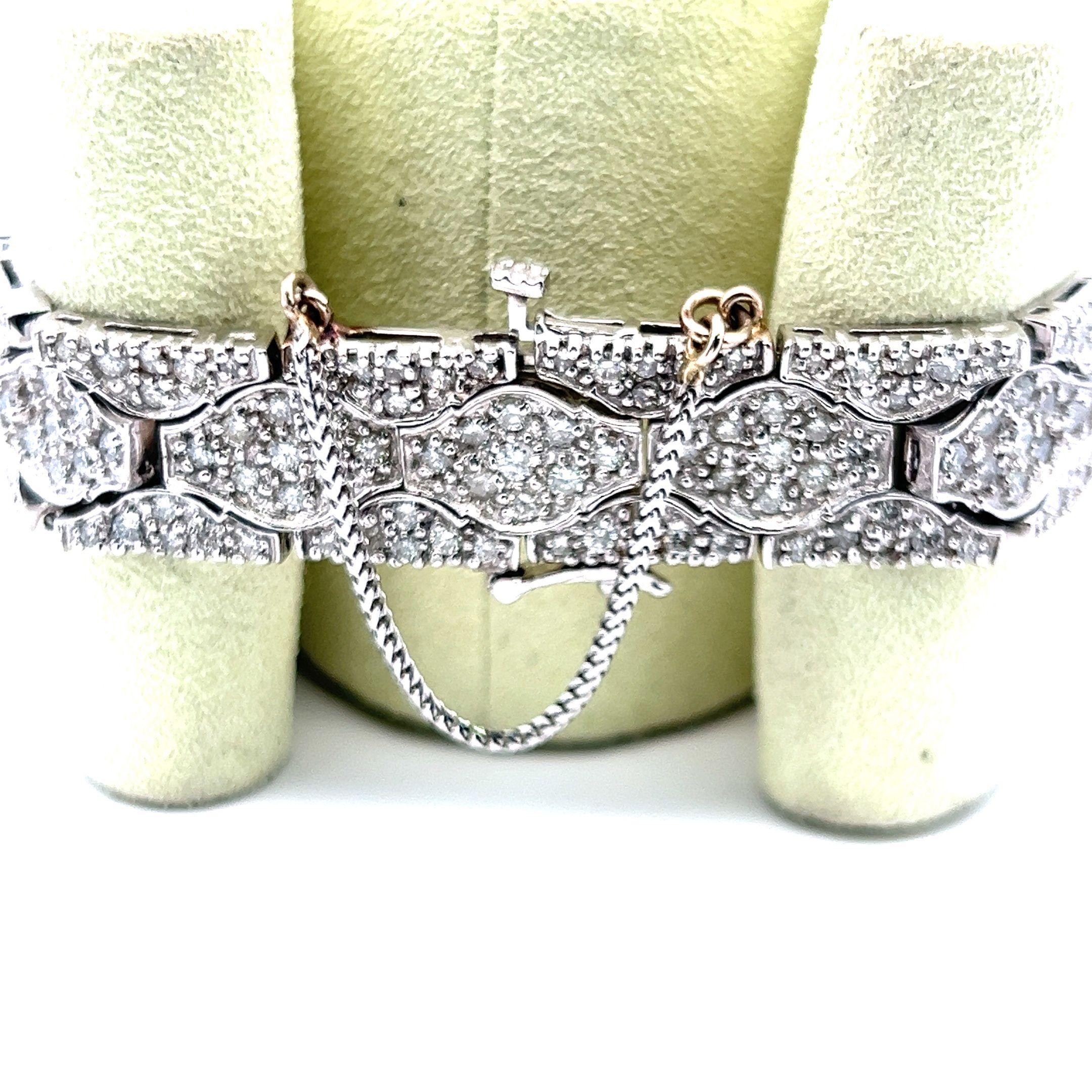 Bracelet à maillons en or blanc 14 carats avec diamants brillants ronds de 7,67 carats en vente 1