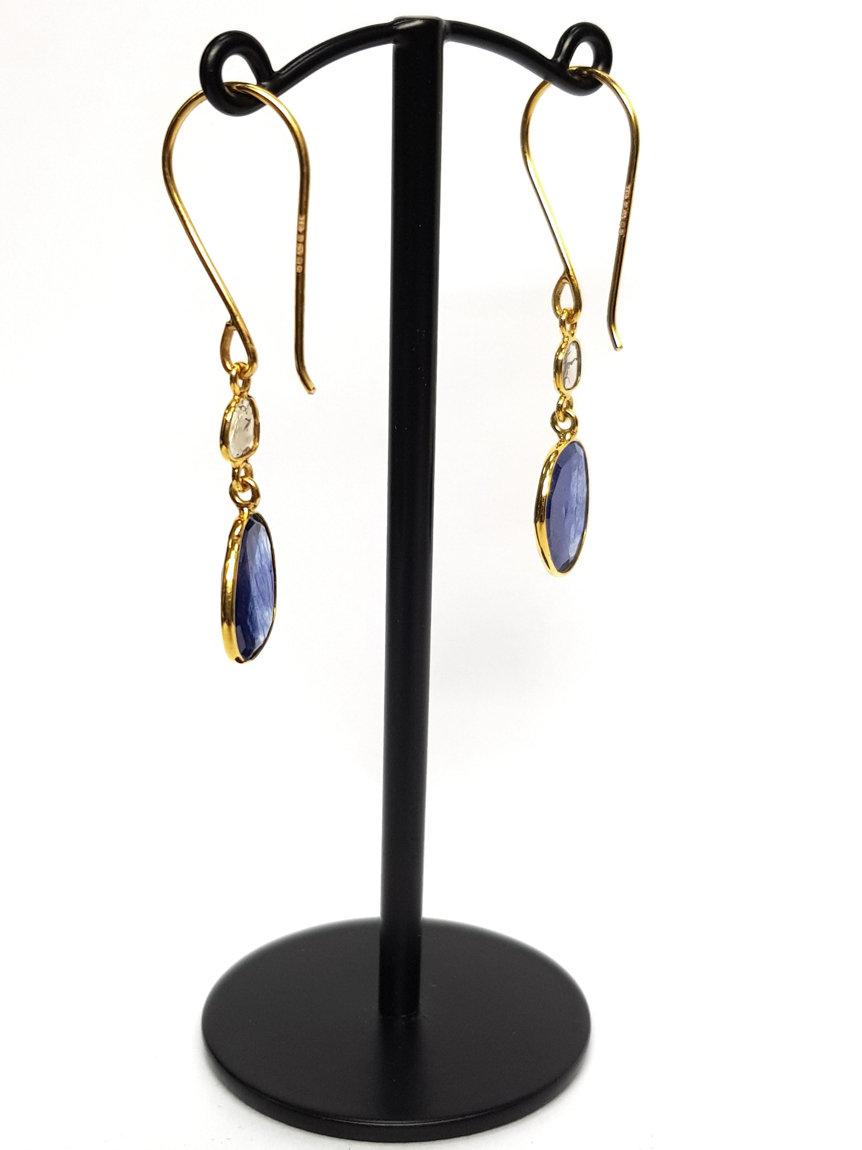 Women's 7.68 Carat Rose Cut Blue Sapphire Diamond 18 Karat Yellow Gold Artisan Earrings 