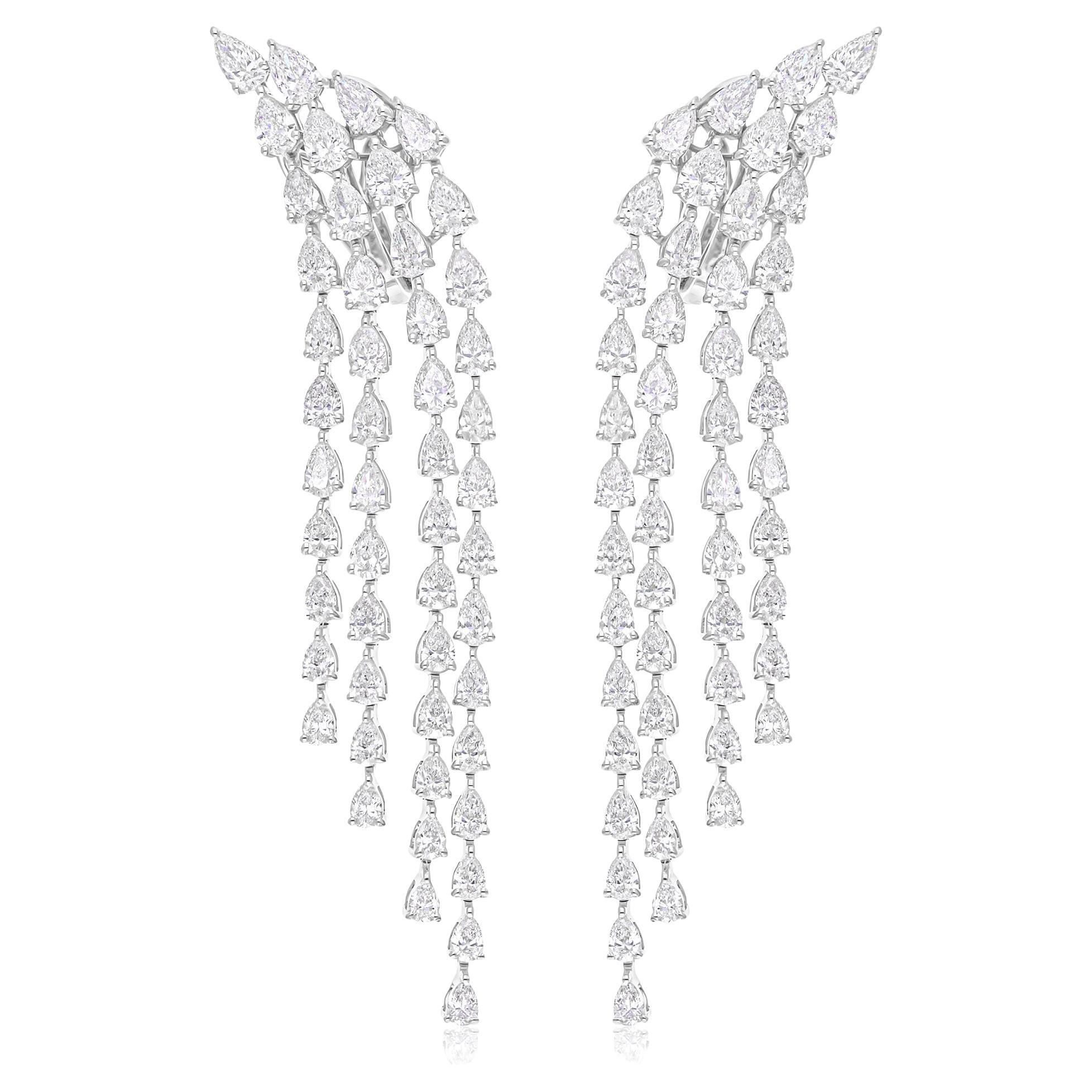 Boucles d
oreilles chandelier en or blanc 14k avec diamant poire taille brillant de 7,68 carats SI/H