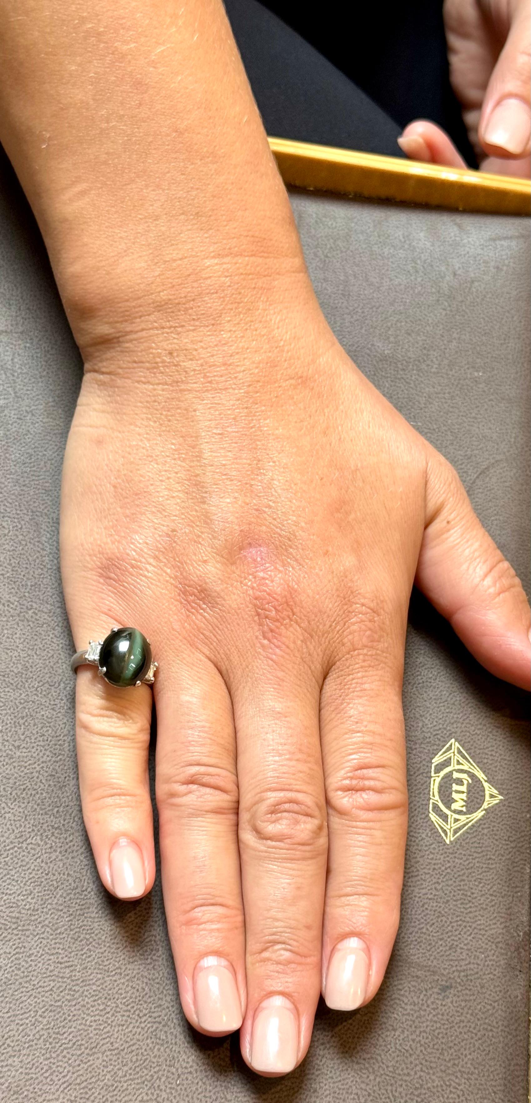 7.68 Ct Blue Green Cat's Eye Tourmaline Cocktail Ring with Diamonds in Platinum For Sale 10