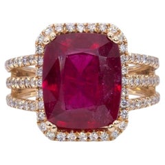 7.6Ct Madagascar Ruby Ring with Earth-Mined Diamond Accents: Solid 14K Gold