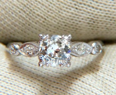 .76ct Natürlicher Runder Diamant Vintage Platin Ring*