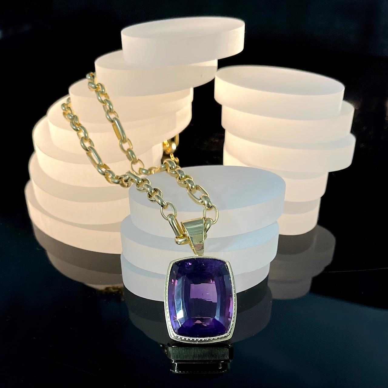 77 Carat Amethyst and 18k Yellow Gold Handmade Pendant  For Sale 1