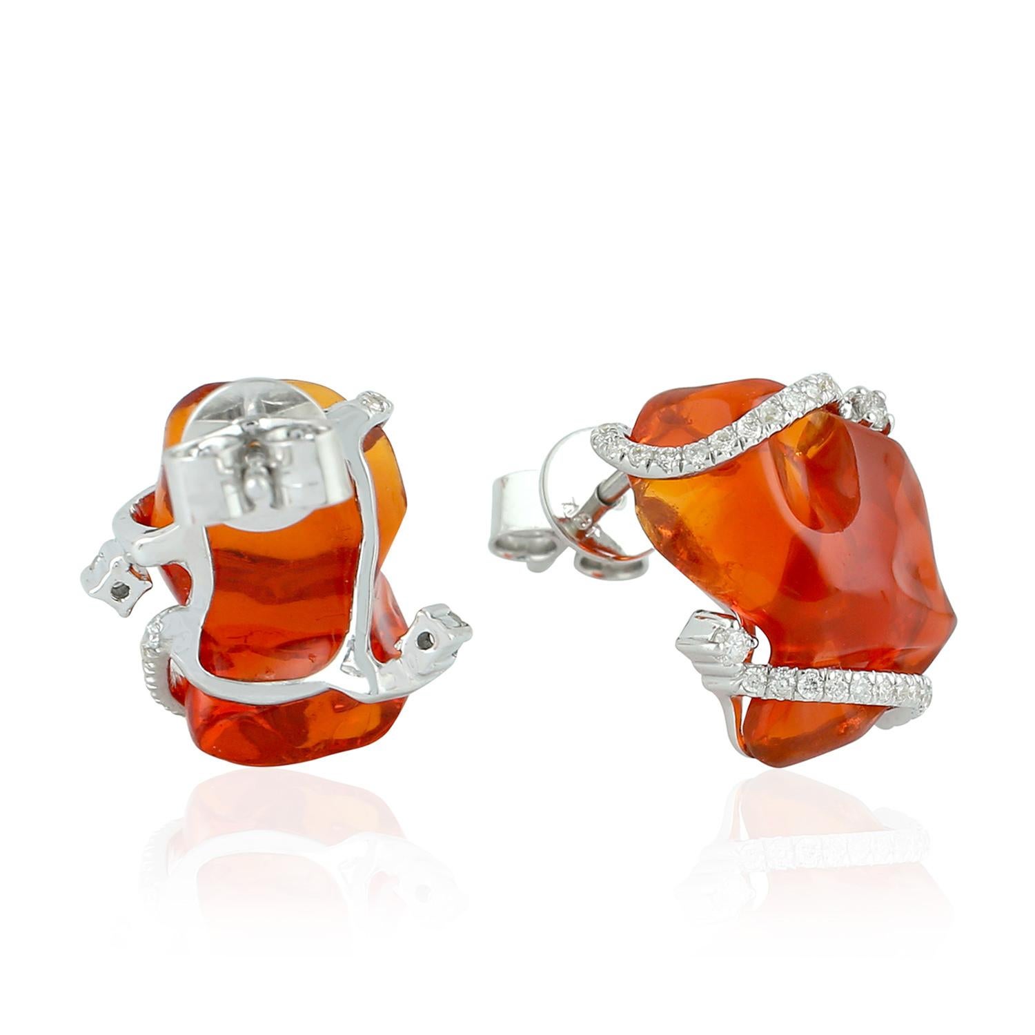 Contemporain Boucles d'oreilles or 18 carats diamant 7.7 Carat Fire Opal en vente