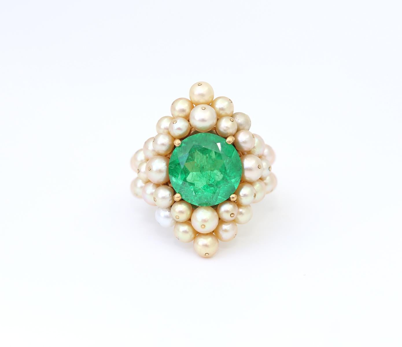 Emerald Cut 7.7 Ct Demantoid Garnet Pearls Diamonds Antonio Seijo 18K Ring Certified, 2010 For Sale