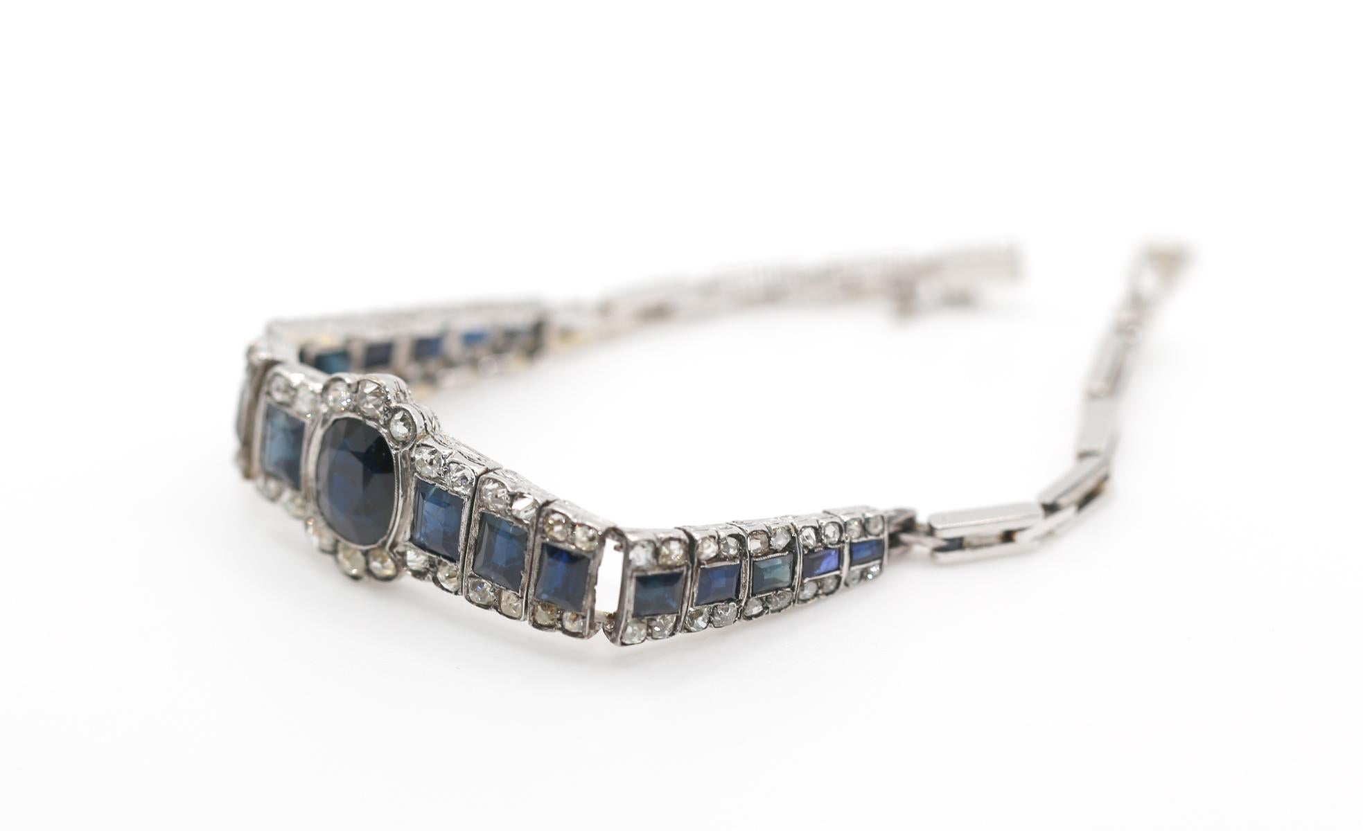 7.7 Ct Sapphires 2.7 Ct Diamonds Platinum Gold Bracelet, 1890 For Sale 5