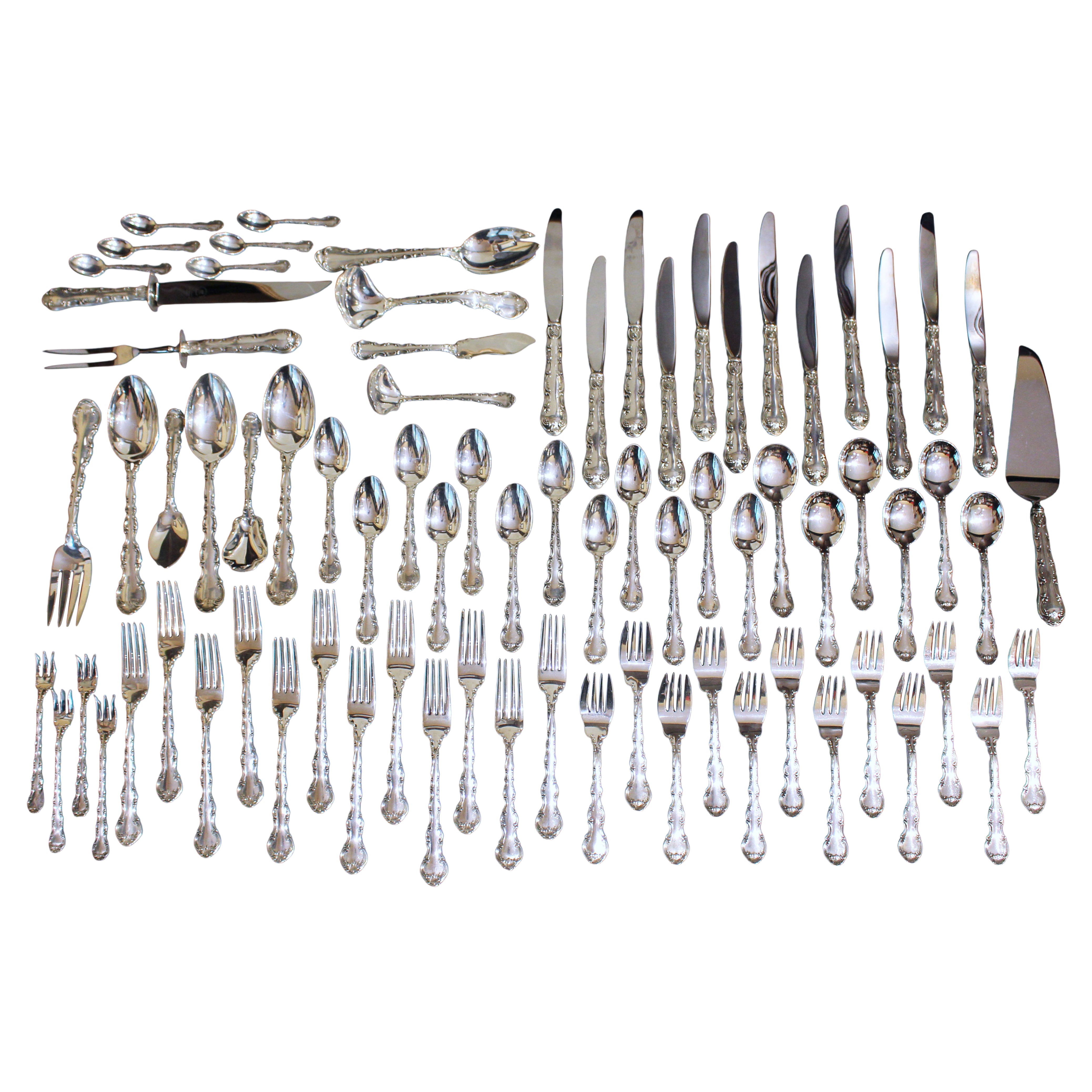 77-teiliges Besteckset aus Sterlingsilber mit Straßburg-Muster von Gorham im Angebot