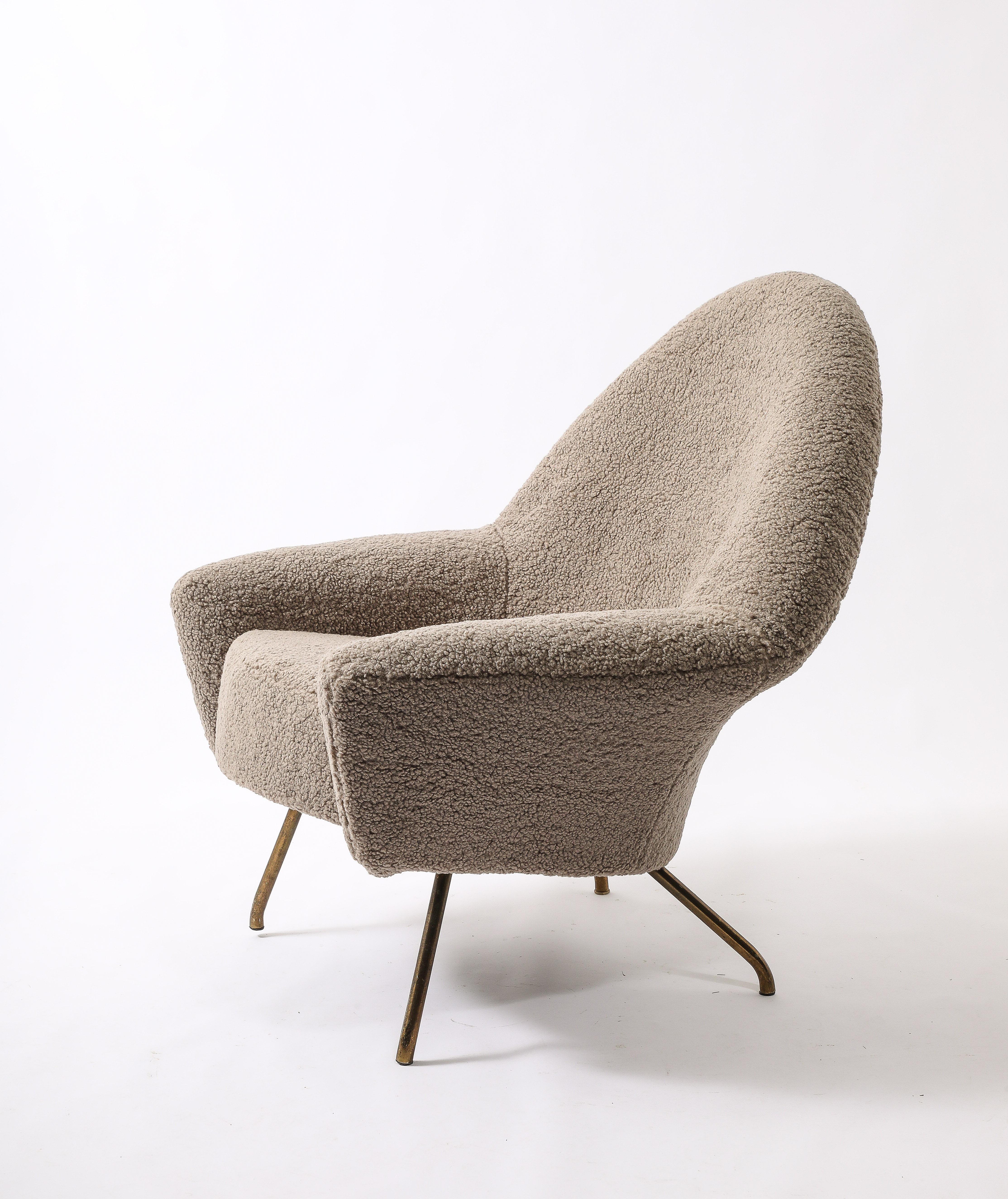 770 Armchairs by J.A Motte for Steiner, France 1950's In Good Condition For Sale In New York, NY