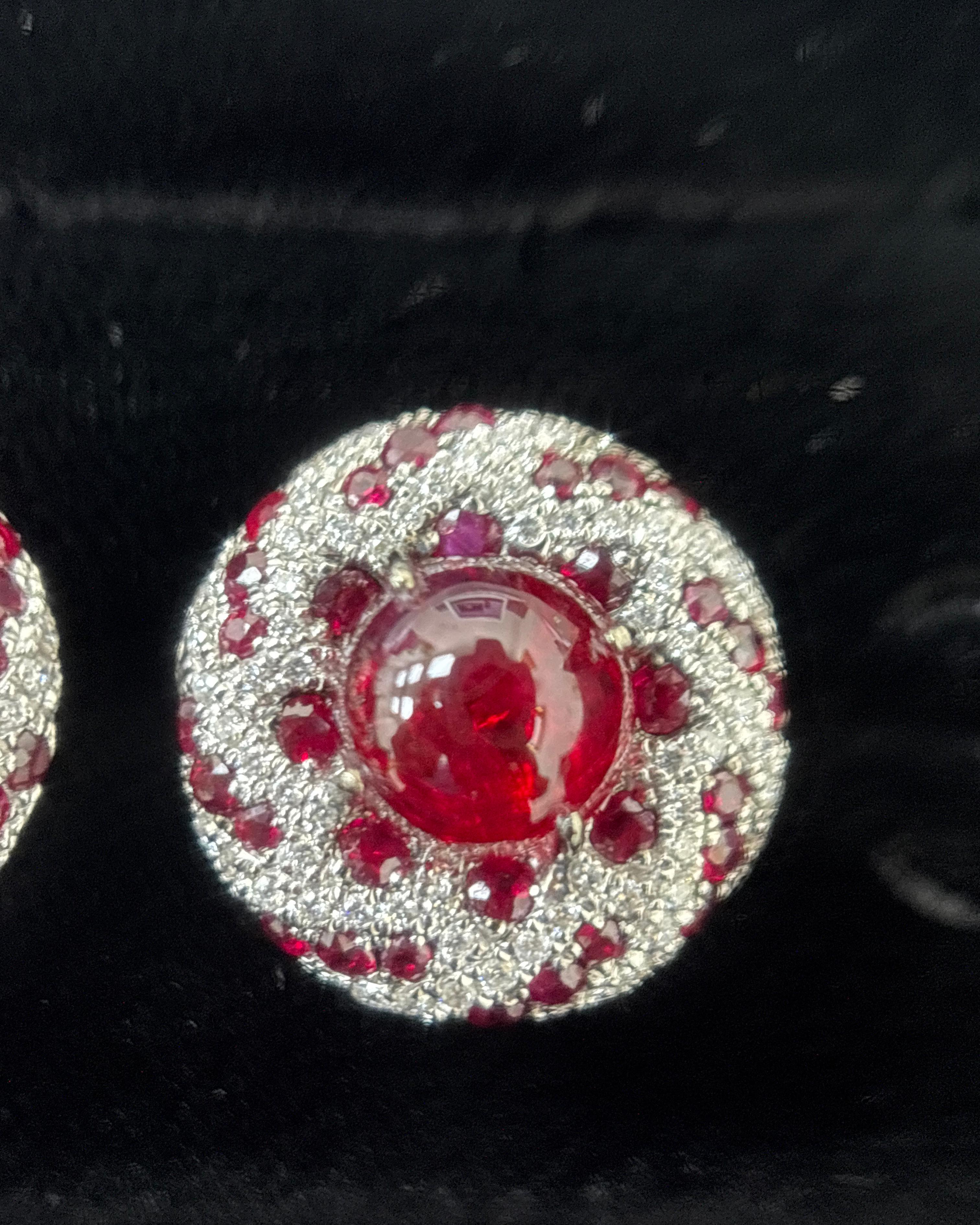Orecchini in oro 18K con diamante bianco e rubino, 7,70 carati di Spinello di Birmania senza calore in vendita 3