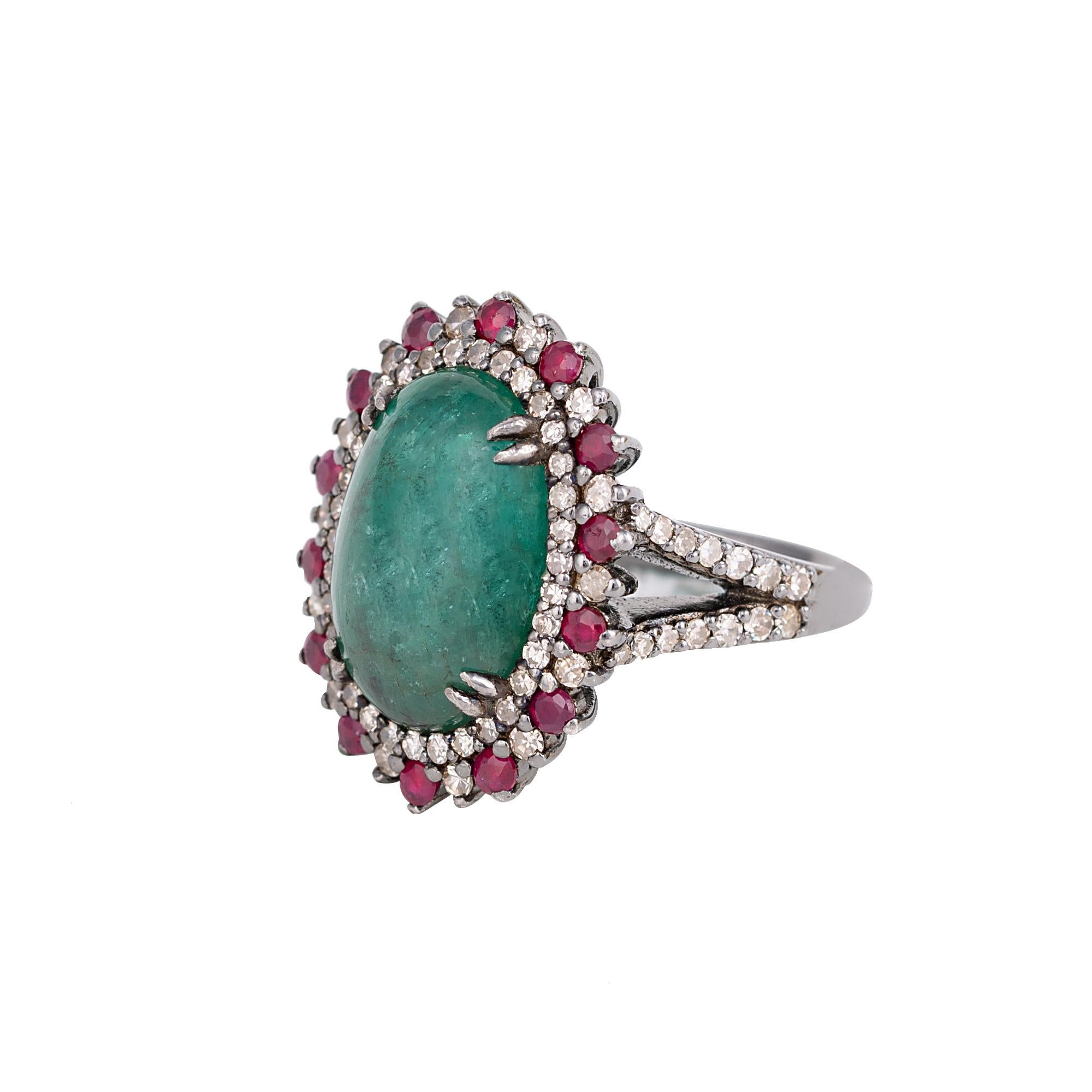 7.70 Carat Cabochon-Cut Emerald, Diamond, and Ruby Cocktail Ring in Art-Deco For Sale 1