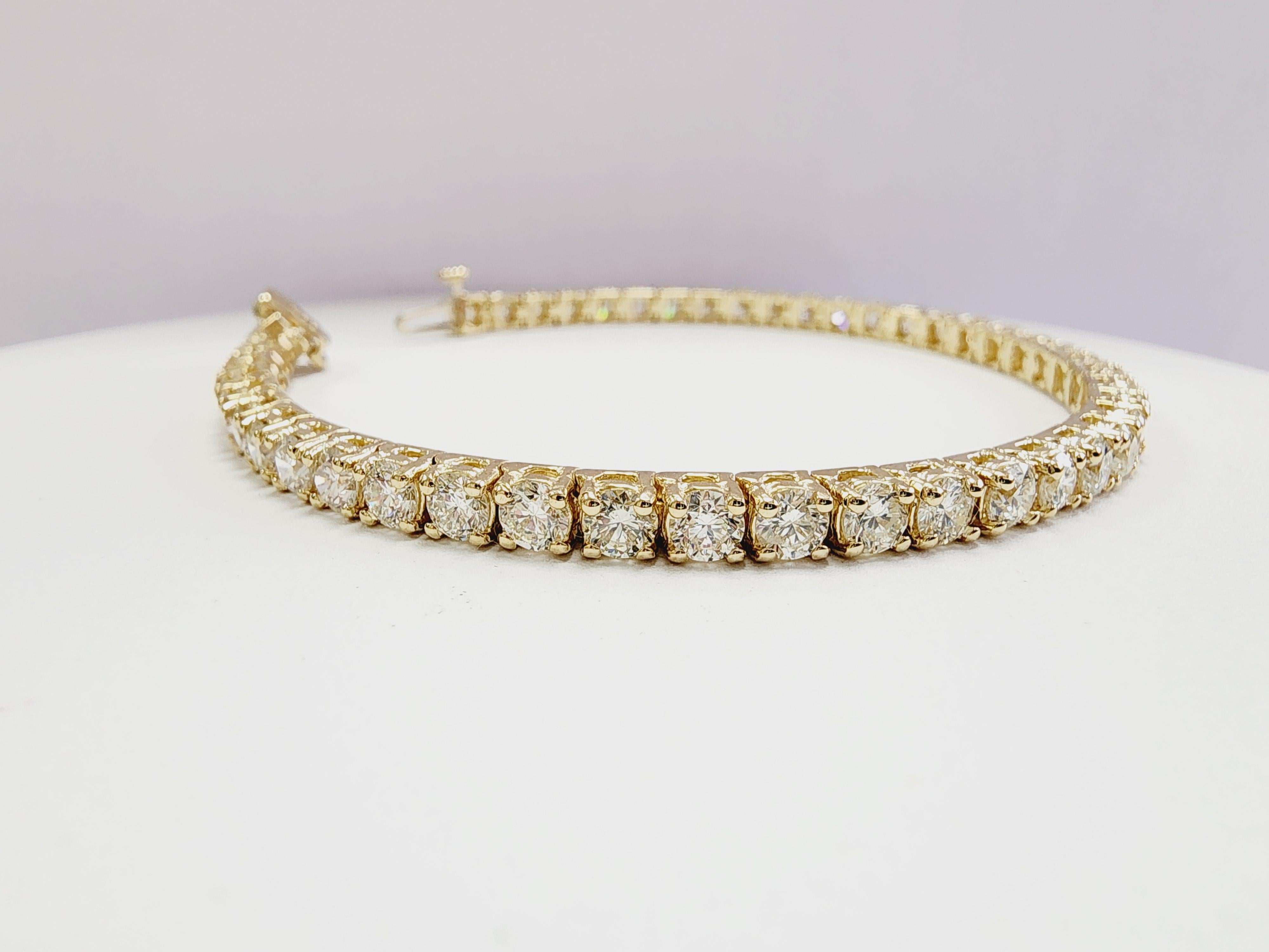 7.70 Carat Natural Diamond Tennis Bracelet 14 Karat Yellow Gold 1