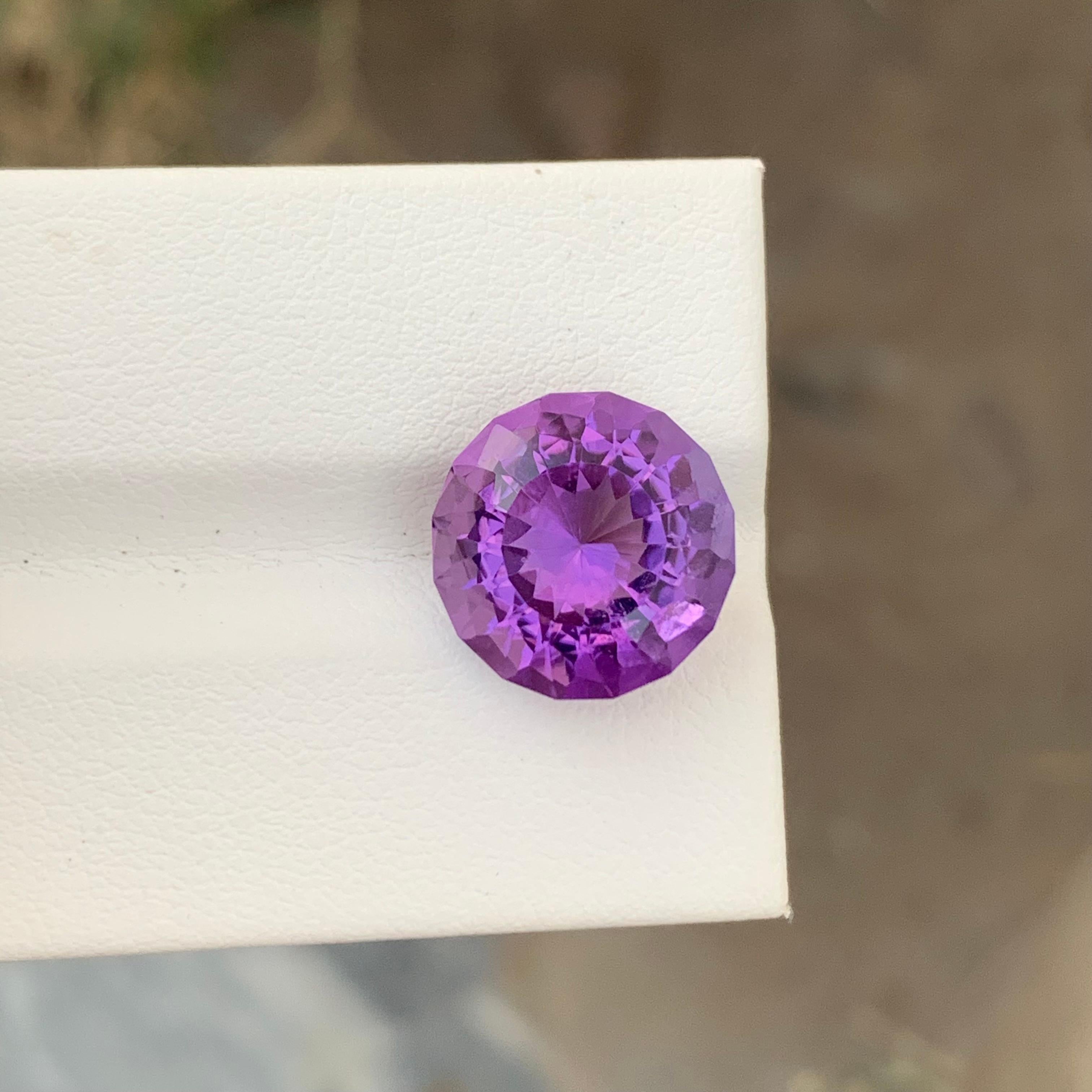 Arts and Crafts 7.70 Carat Natural Loose Amethyst Round Shape Gem From Brazilian Mine For Sale