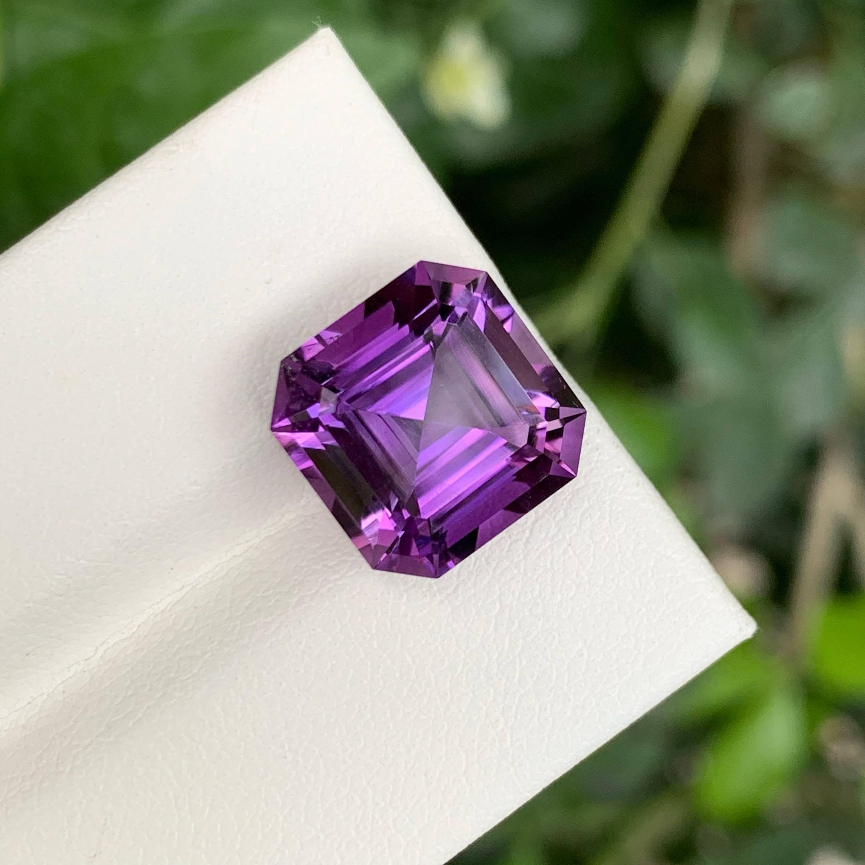 7,70 Karat Natürlicher Loser Lila Amethyst Stein Asscher Schliff Brasilianischer Edelstein im Zustand „Neu“ im Angebot in Bangkok, TH