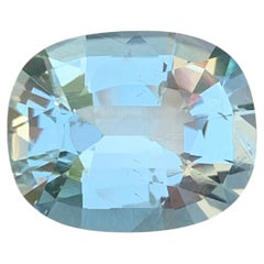 7.70 Carats Pale Blue Natural Aquamarine Gemstone