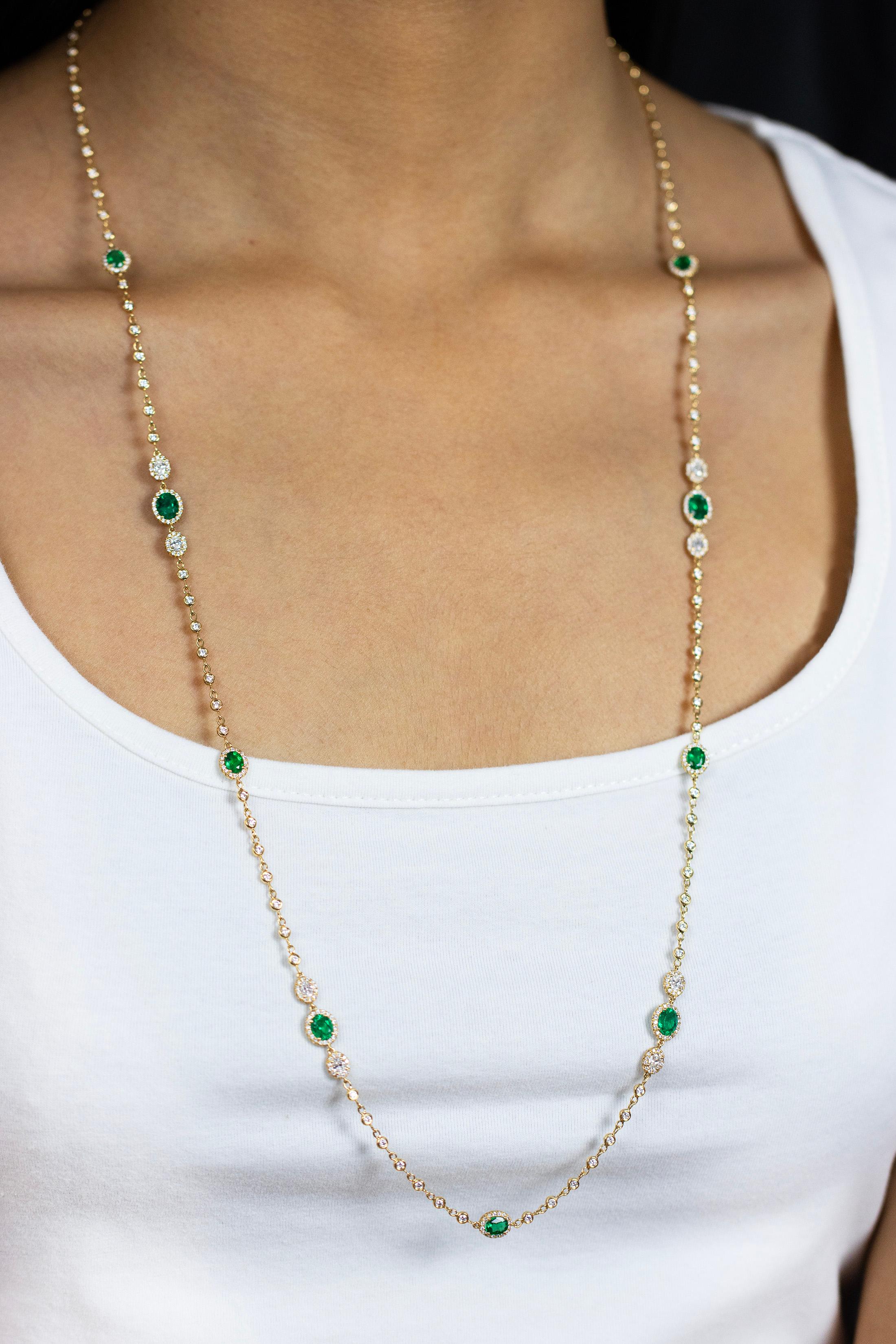 7.70 Carats Total Oval Cut Colombian Emerald & Diamond By the Yard Necklace For Sale 2