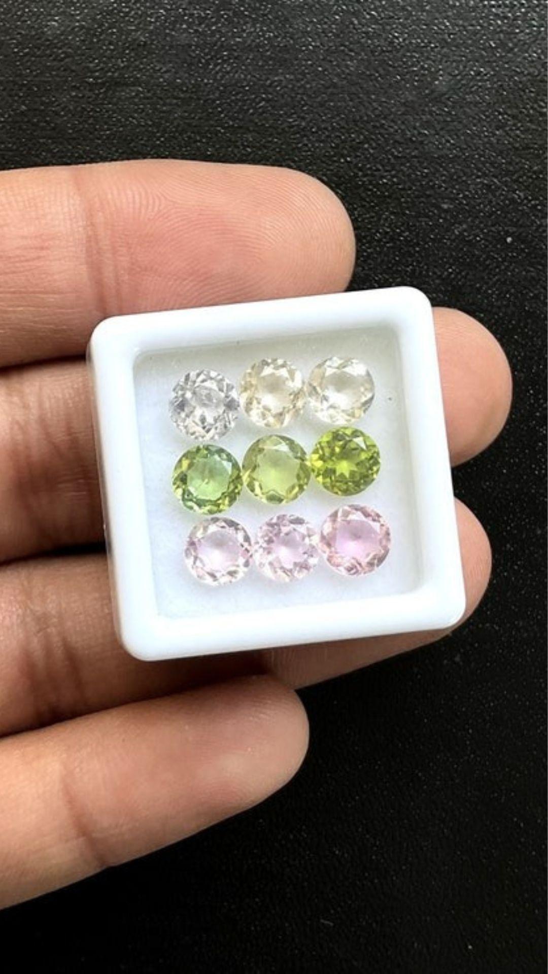 Pareja de Turmalina de 7,70 Quilates, Turmalina de 6 Mm de Color Redonda Pareja de Piedras Cortadas en Nuevo estado para la venta en Jaipur, RJ