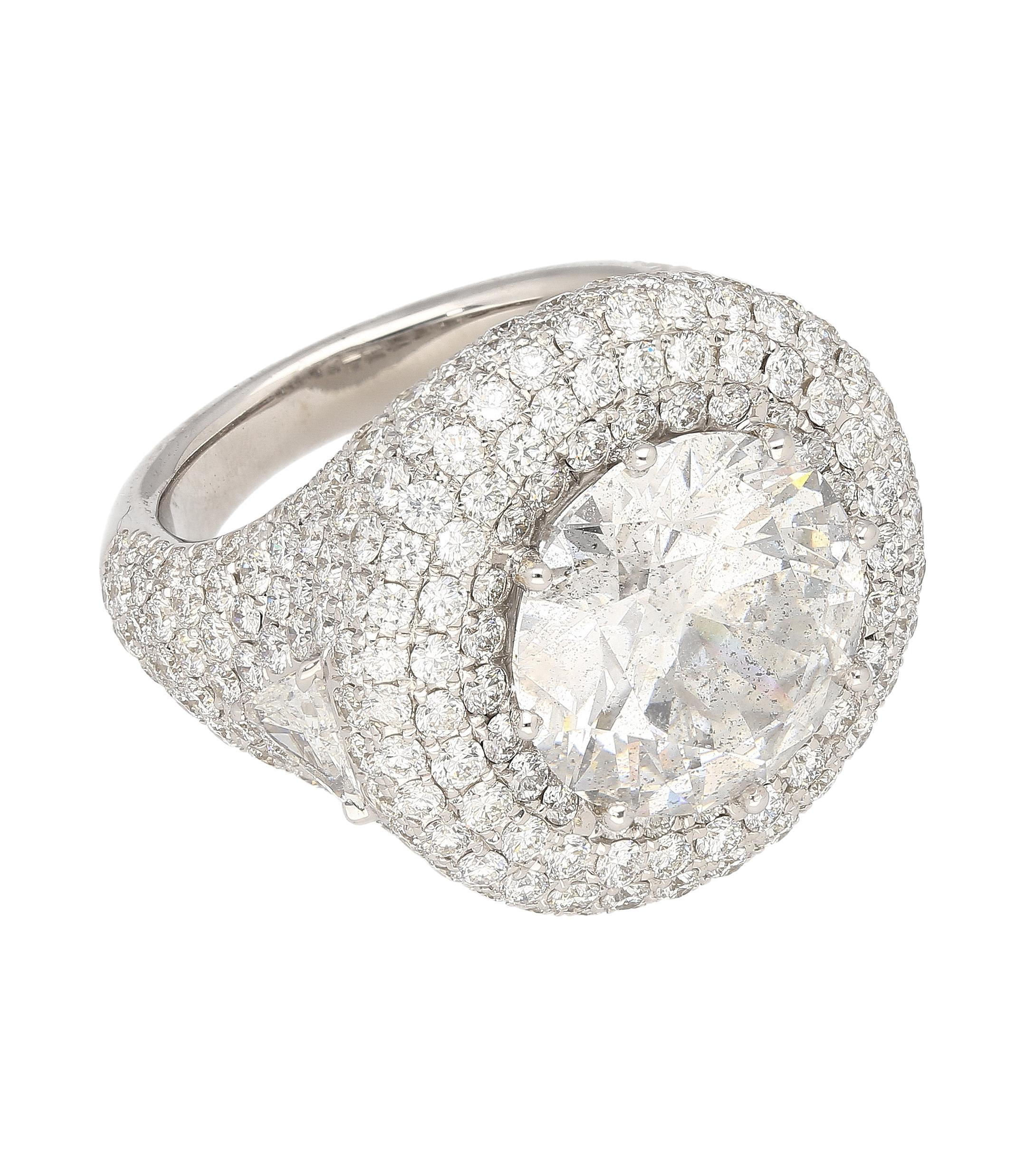 Art Deco 7.71 Carat Round Cut Natural Diamond Pave Cluster Ring in 18K White Gold For Sale
