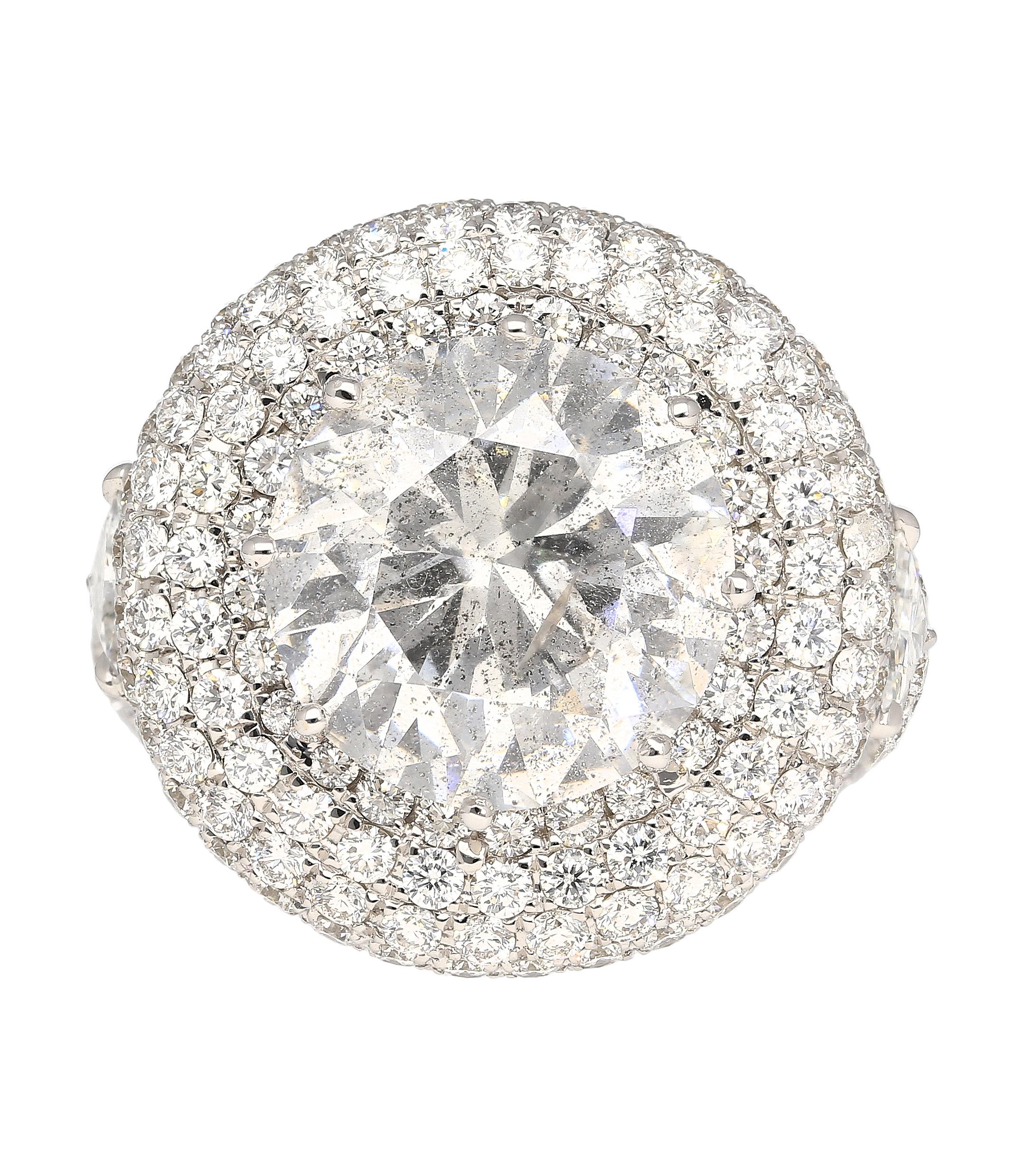 7.71 Carat Round Cut Natural Diamond Pave Cluster Ring in 18K White Gold In New Condition For Sale In Miami, FL