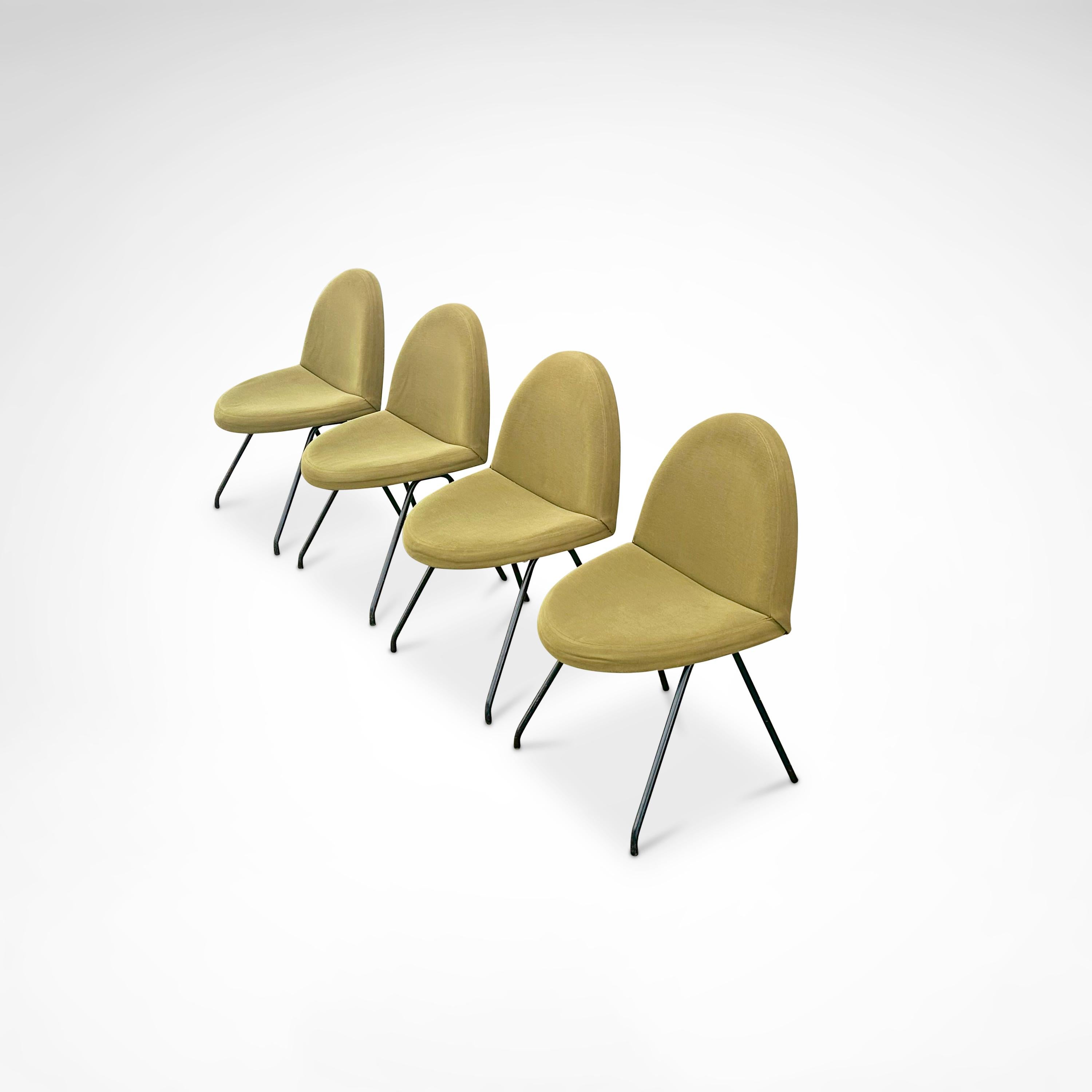 Mid-Century moderno 771 Sedie da pranzo in lingua di Joseph-André Motte per André Steiner France 1950, set 4 in vendita