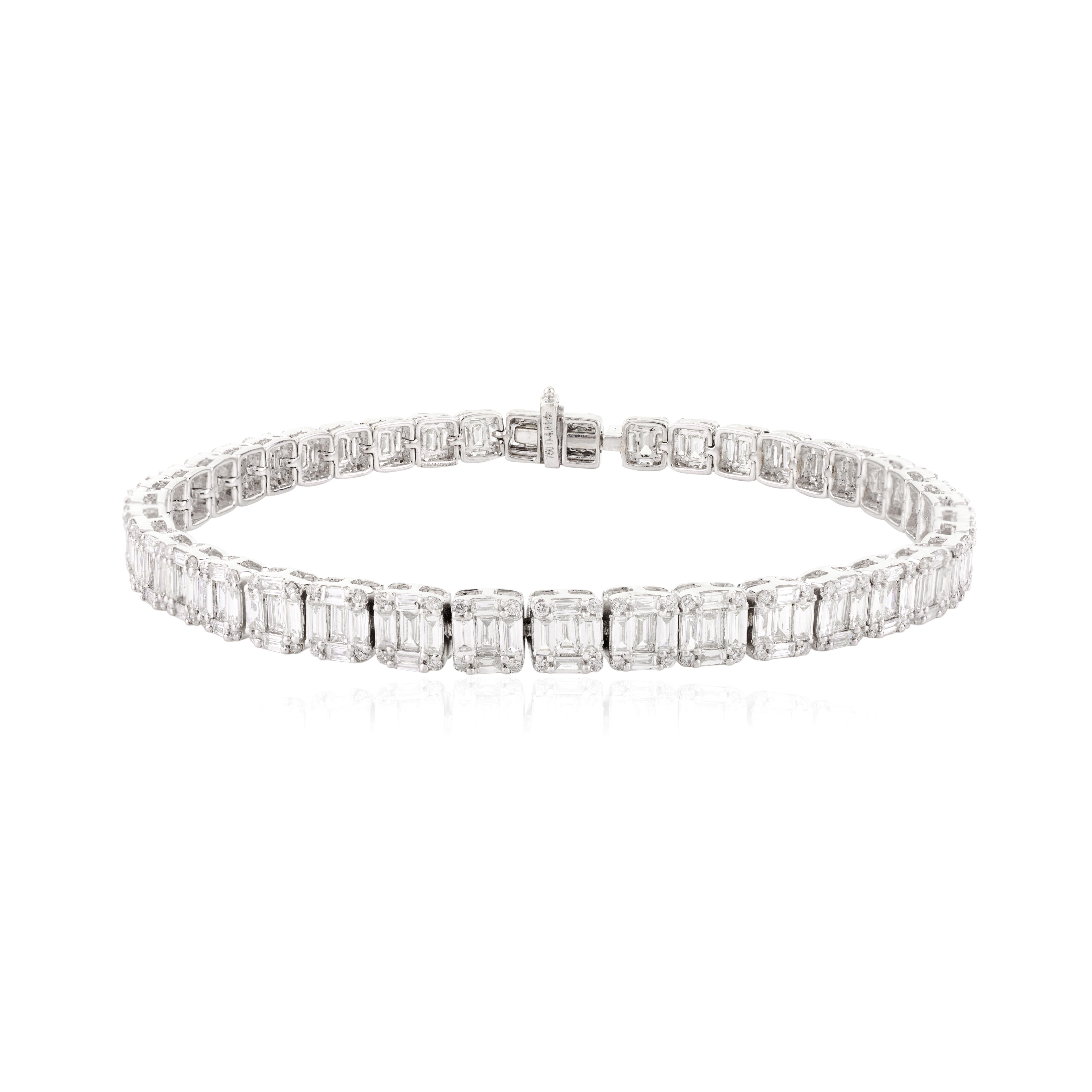 7.73 Carats Natural Diamond Cluster Engagement Bracelet in 18k White Gold In New Condition For Sale In New York, NY