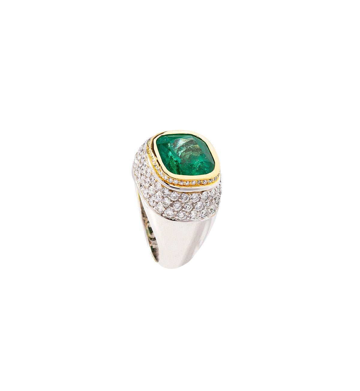 7.85 Carat Colombian Emerald Solitaire Art Deco Style Ring for Men  In Excellent Condition In Istanbul, TR
