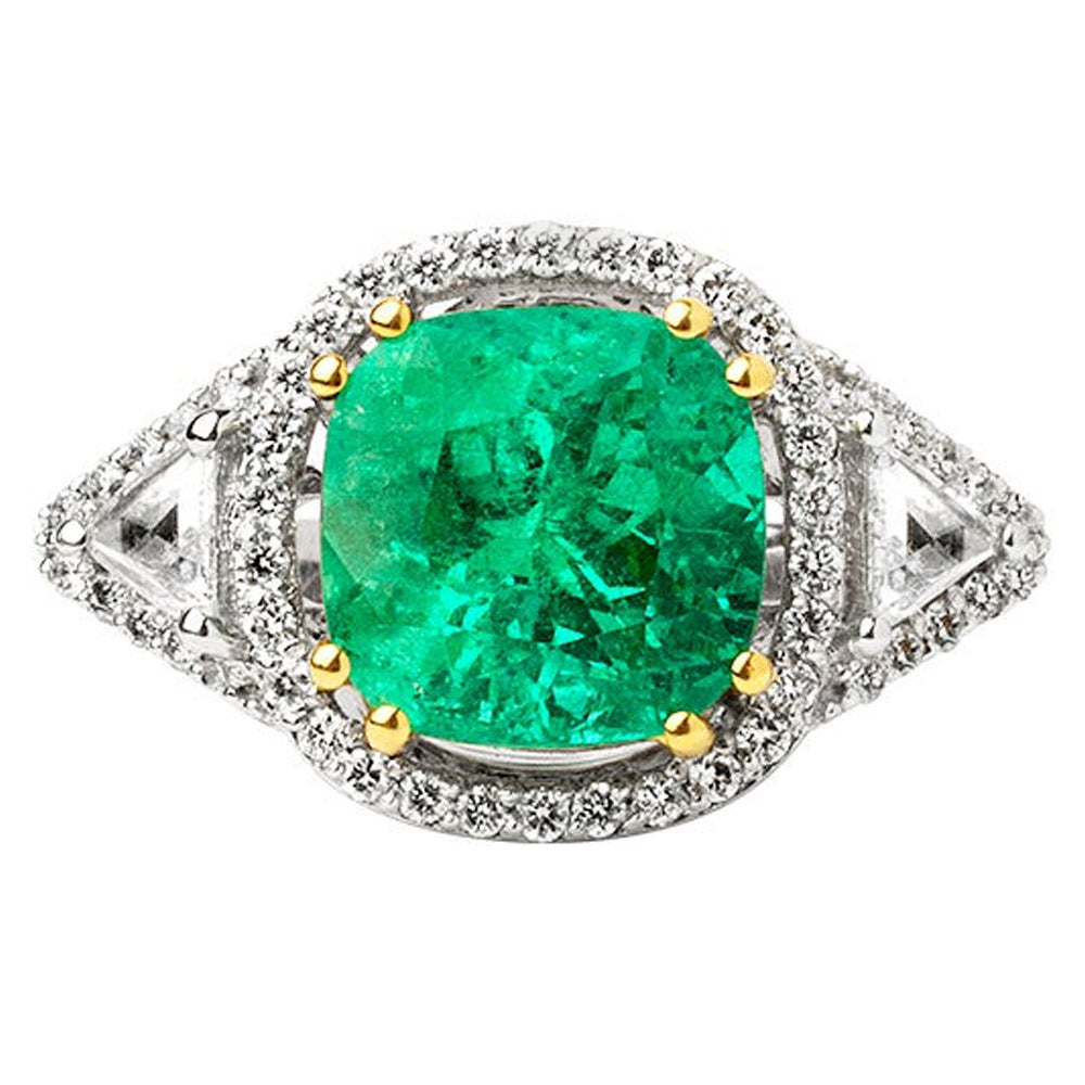 7,75 Karat kolumbianischer Smaragd im Kissenschliff mit Diamanten Solitär-zertifizierter Ring