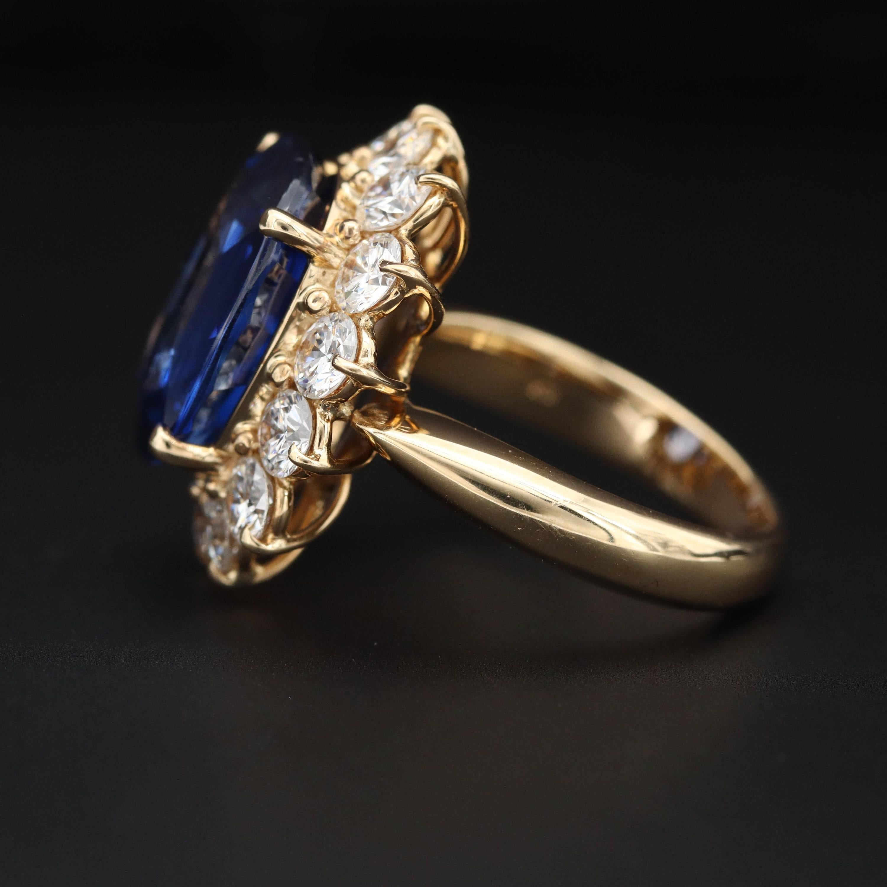 For Sale:  18K Gold 5 CT Natural Sapphire Diamond Antique Art Deco Style Engagement Ring 3