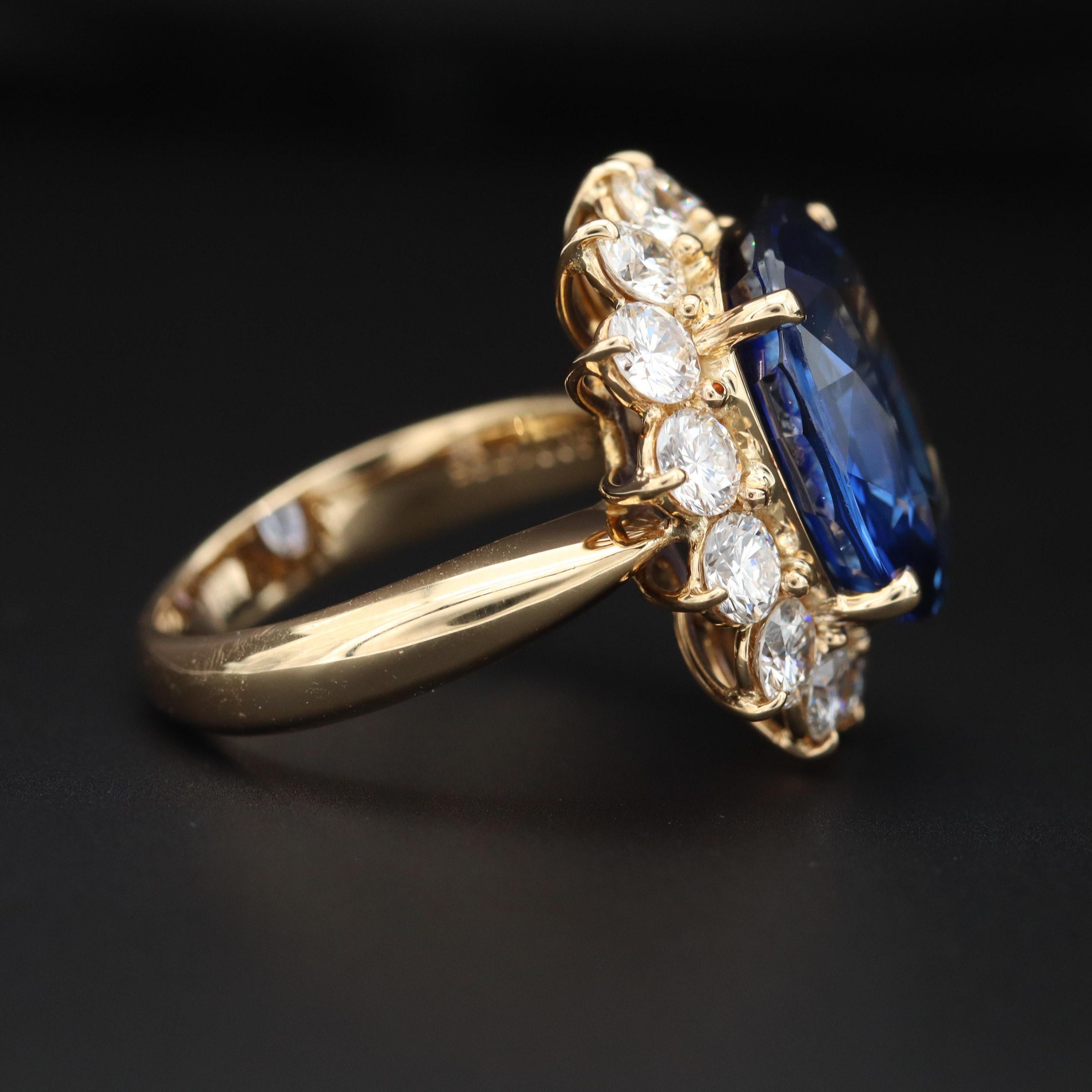 For Sale:  18K Gold 5 CT Natural Sapphire Diamond Antique Art Deco Style Engagement Ring 4