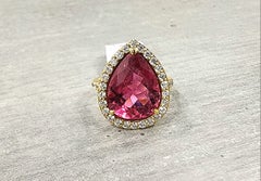 Ring mit 7,75 Karat natürlichem Rubellit und Diamant