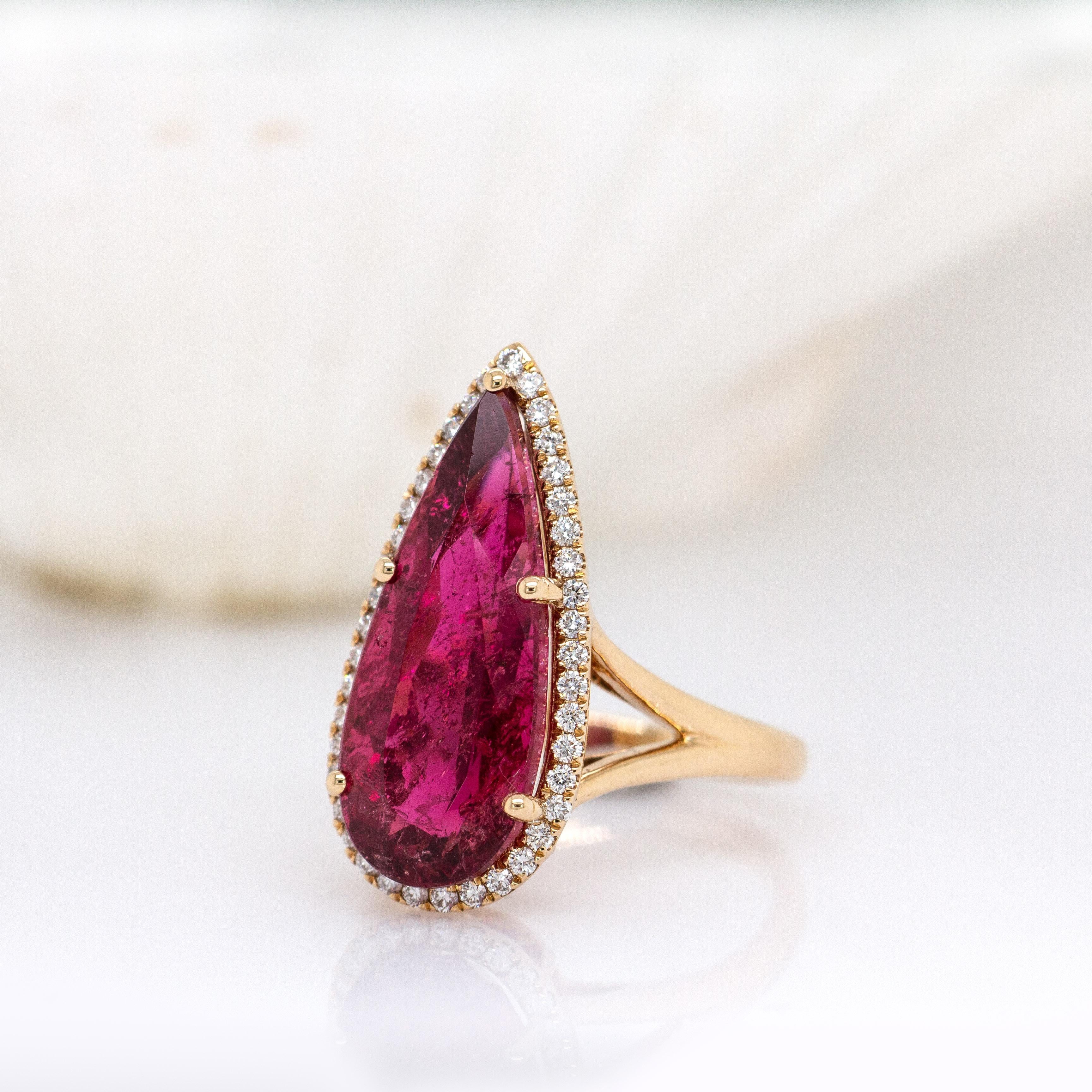 Pear Cut 7.75cts Rubellite Tourmaline and Accented Diamond Ring in 14k Solid Yellow Gold For Sale