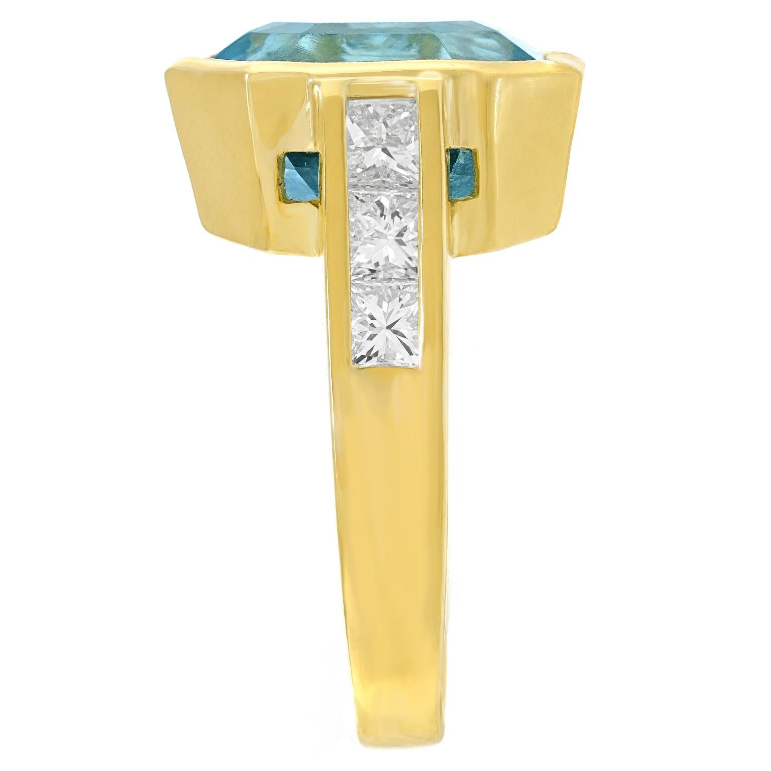 7.76 carat Aquamarine & Diamond Ring For Sale 2