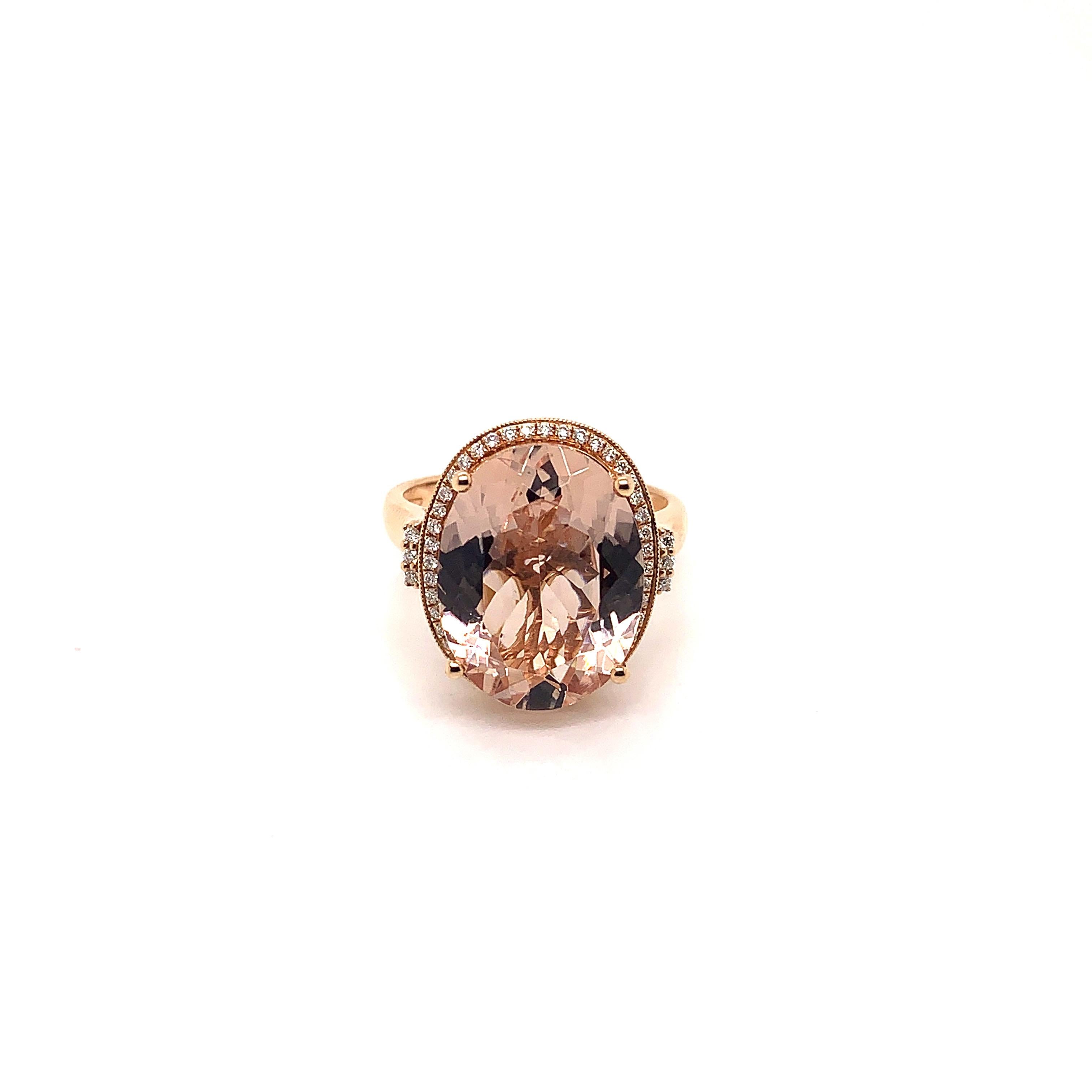 Classic morganite ring in 18K rose gold with diamonds. 

Morganite: 7.77 carat oval shape.
Diamonds: 0.177 carat, G colour, VS clarity. 
Gold: 4.661g, 18K rose gold. 