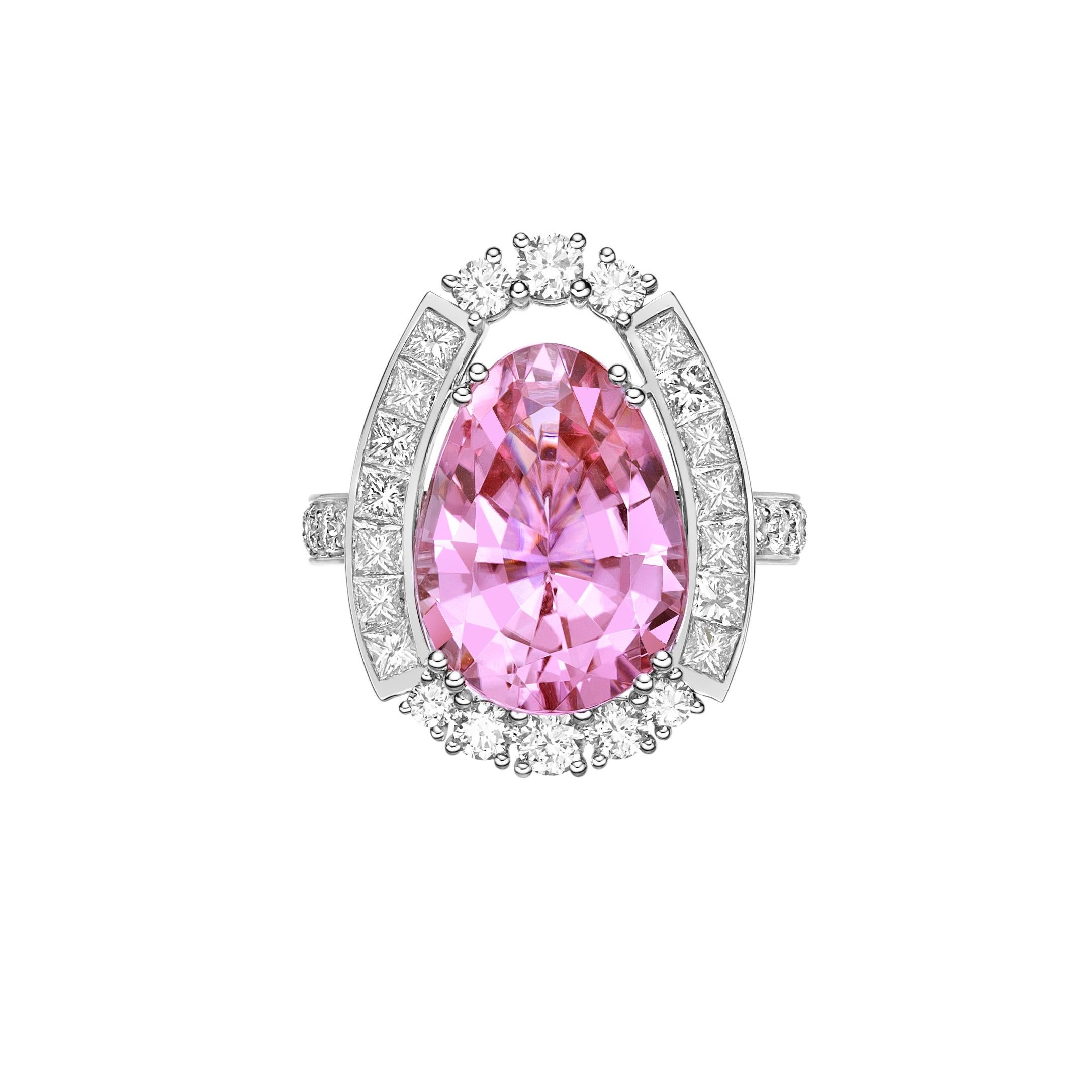 Contemporary 7.77 Carat Pink Tourmaline Ring in 18Karat White Gold with Diamond.  For Sale
