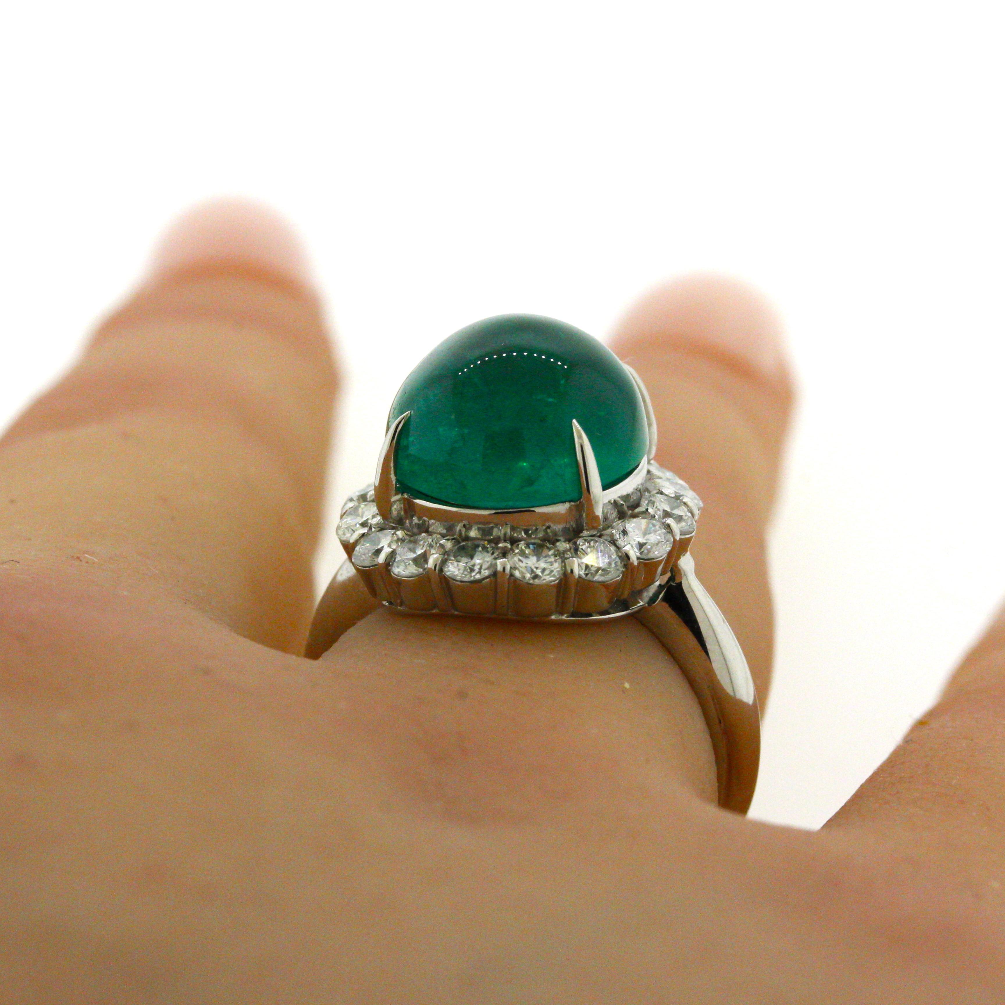 7.78 Carat Gem Cabochon Emerald Diamond Platinum Ring For Sale 6