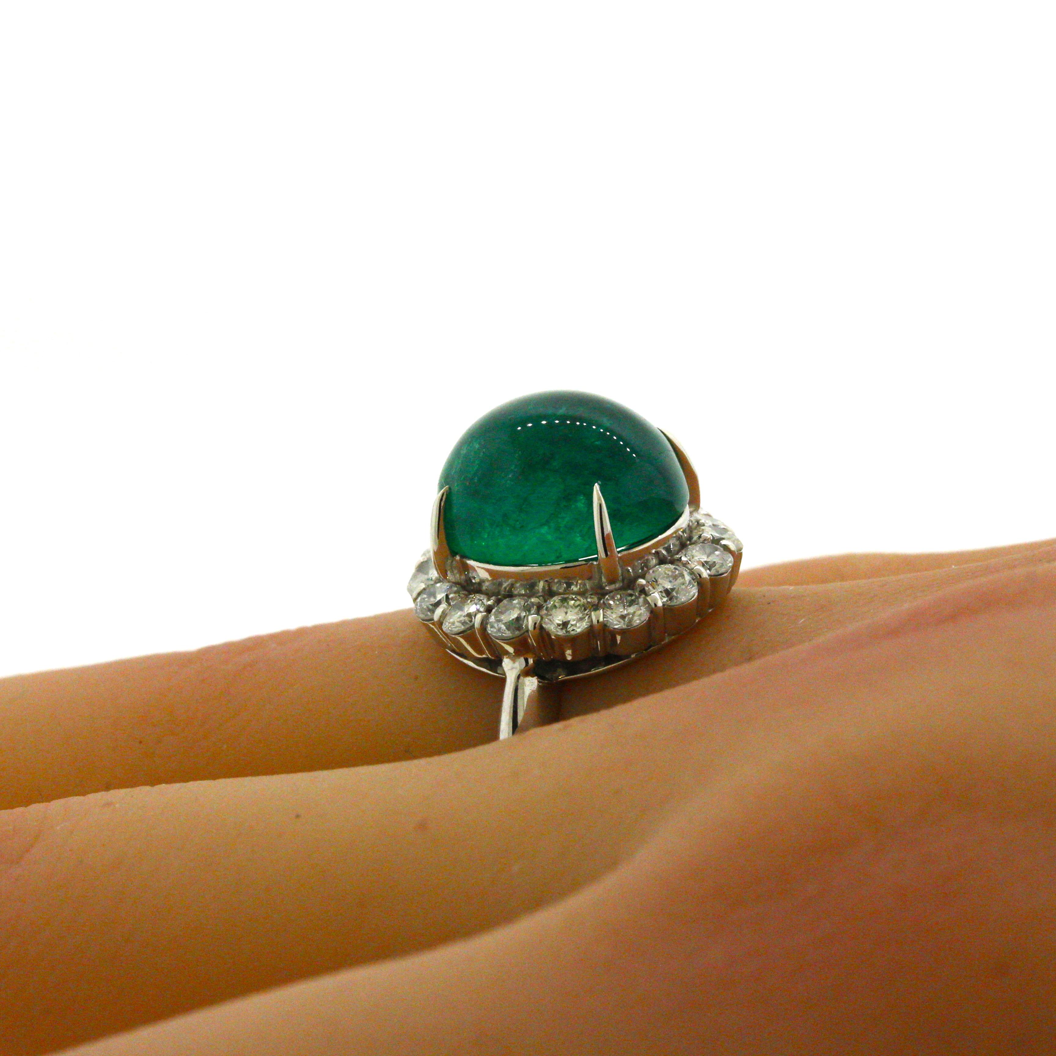 7.78 Carat Gem Cabochon Emerald Diamond Platinum Ring For Sale 5