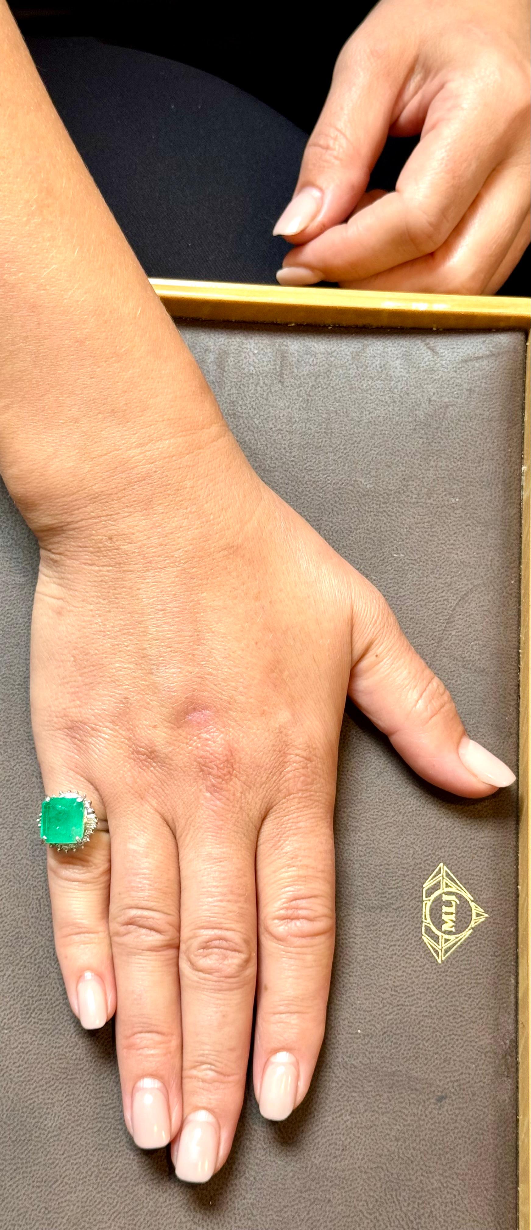 7.78 Carat Natural Square Emerald & 0.45 Ct Diamond Ring in Platinum, Size 4.5 For Sale 7