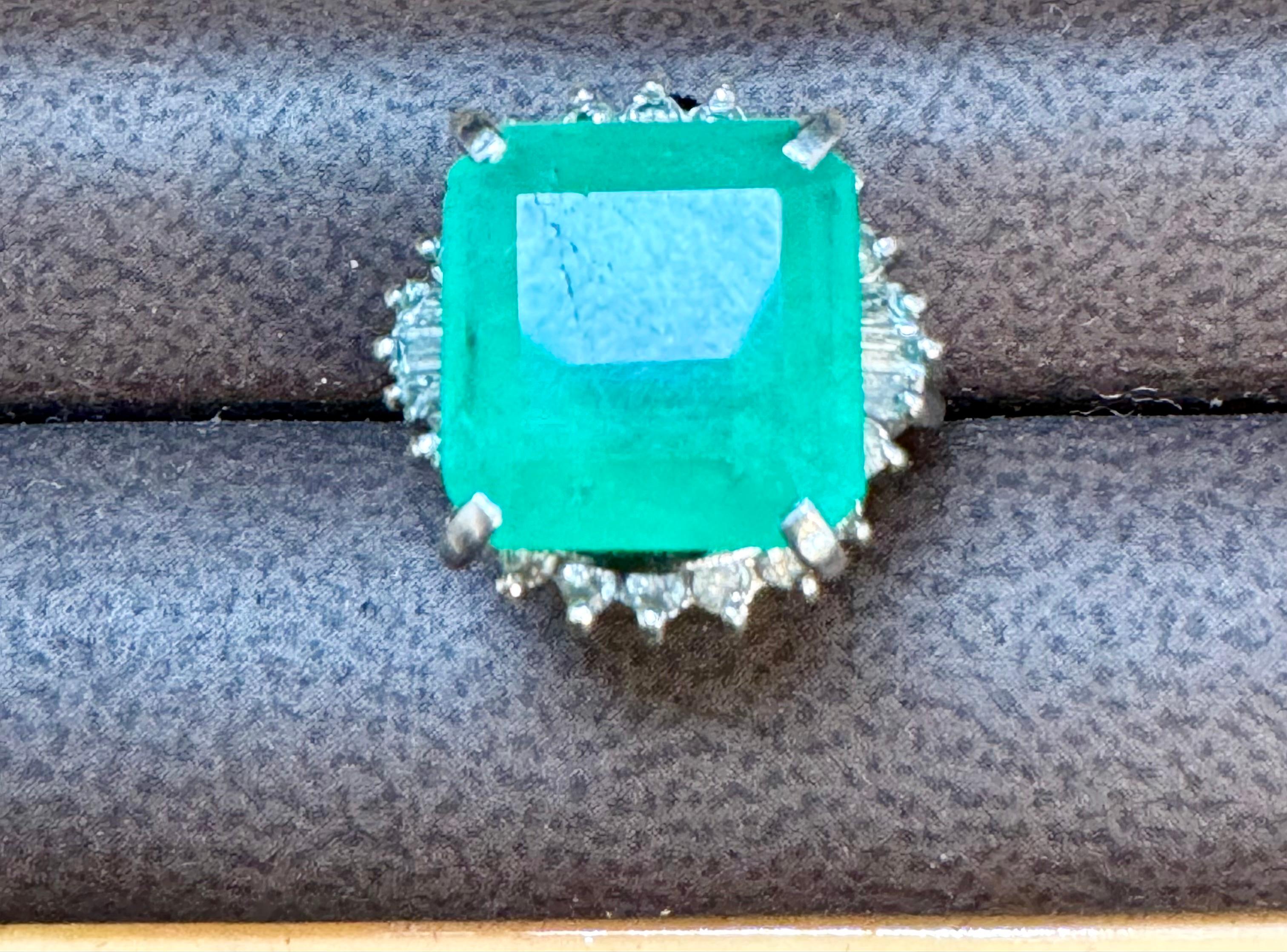 7.78 Carat Natural Square Emerald & 0.45 Ct Diamond Ring in Platinum, Size 4.5 For Sale 3