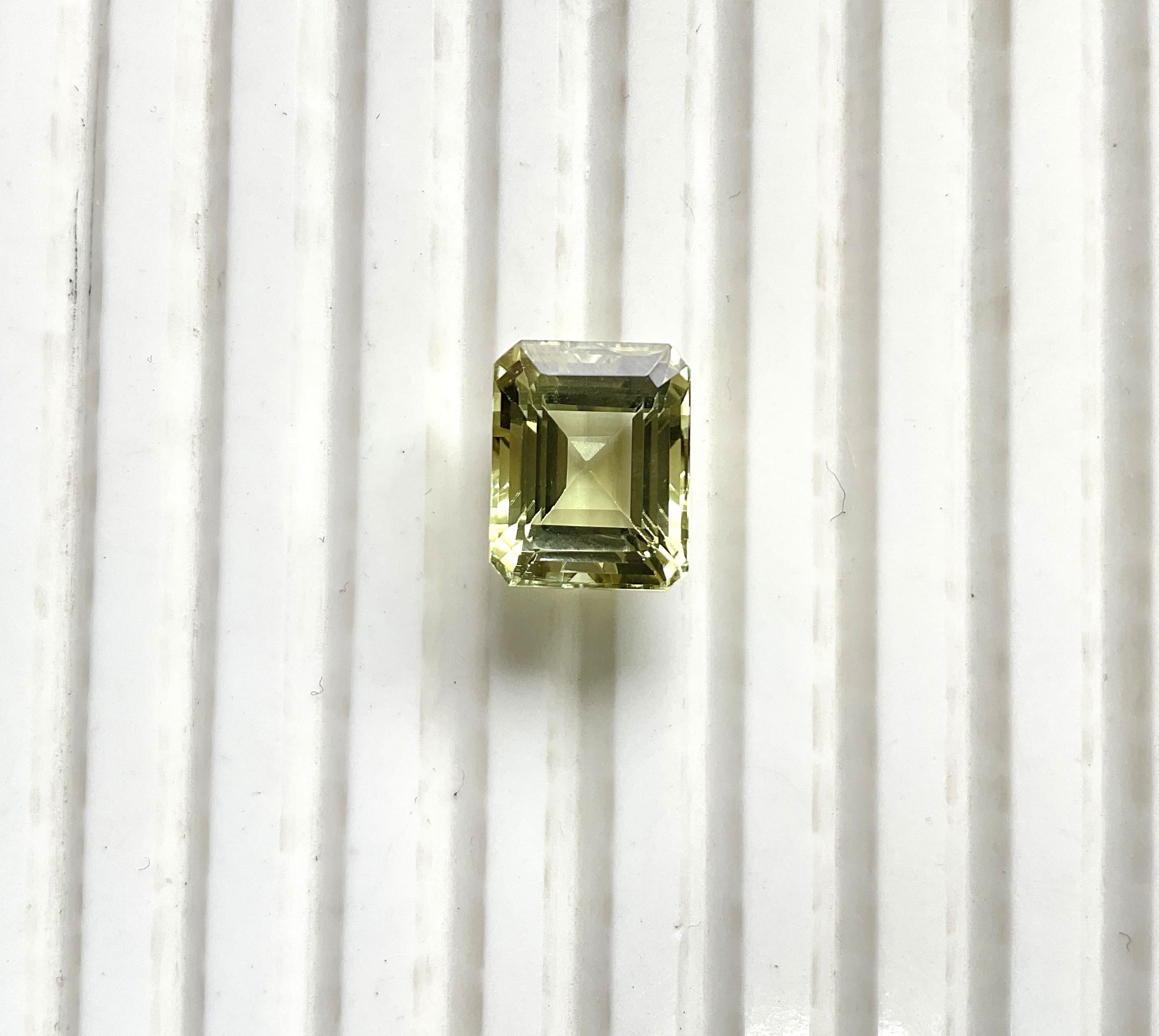 7.78 Carats Yellow Tourmaline octagon Faceted cut stone Top Quality Natural Gem For Sale 2