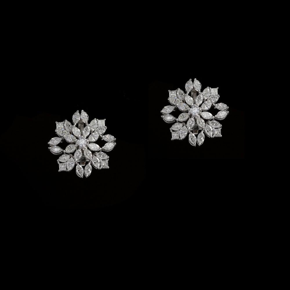 7.78 Cts Marquise Diamond Stud Earrings in 18K Gold In New Condition For Sale In Jaipur, IN