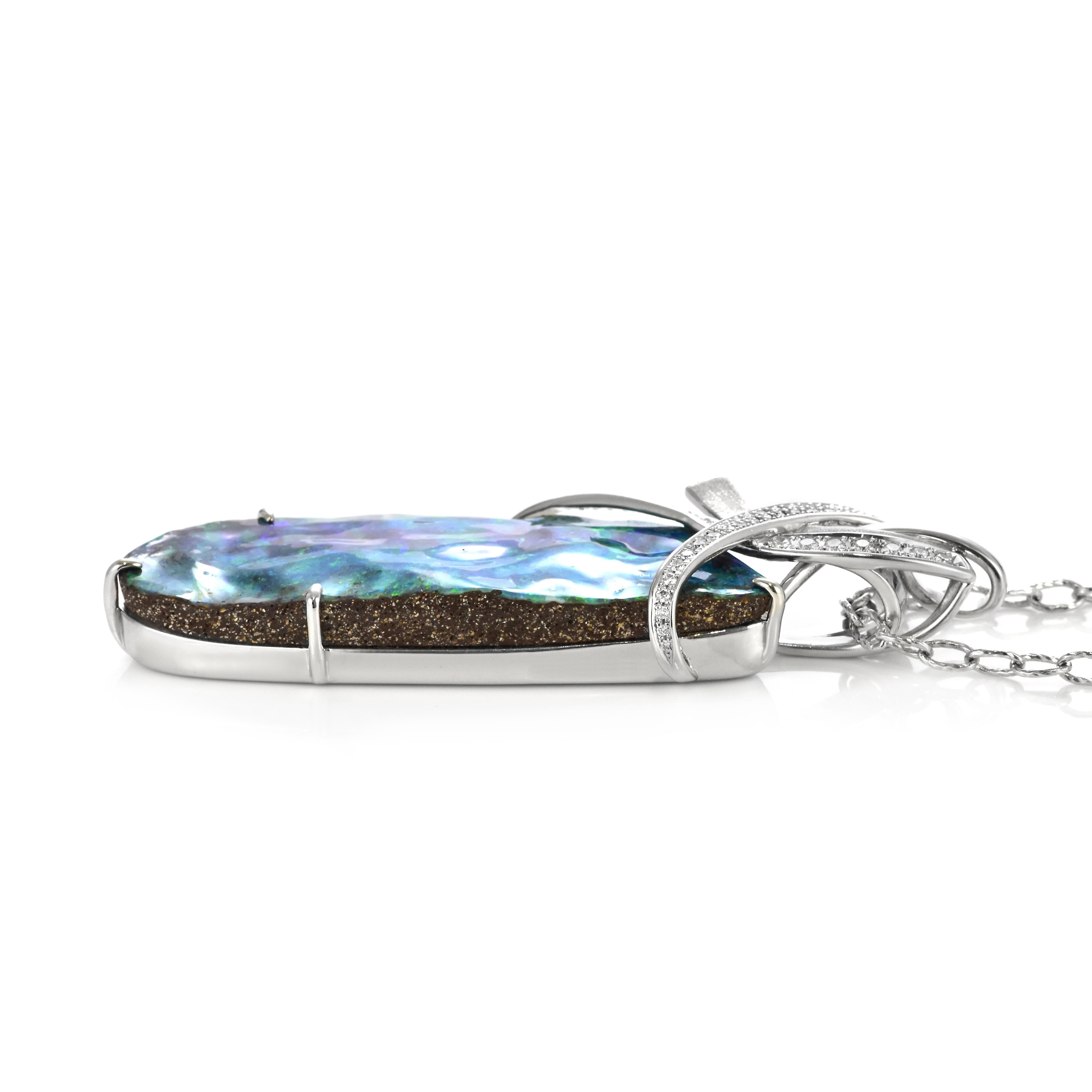 Pendentif en platine de 77.80 carats d'opale de Boulder australienne naturelle et de diamants en vente 6