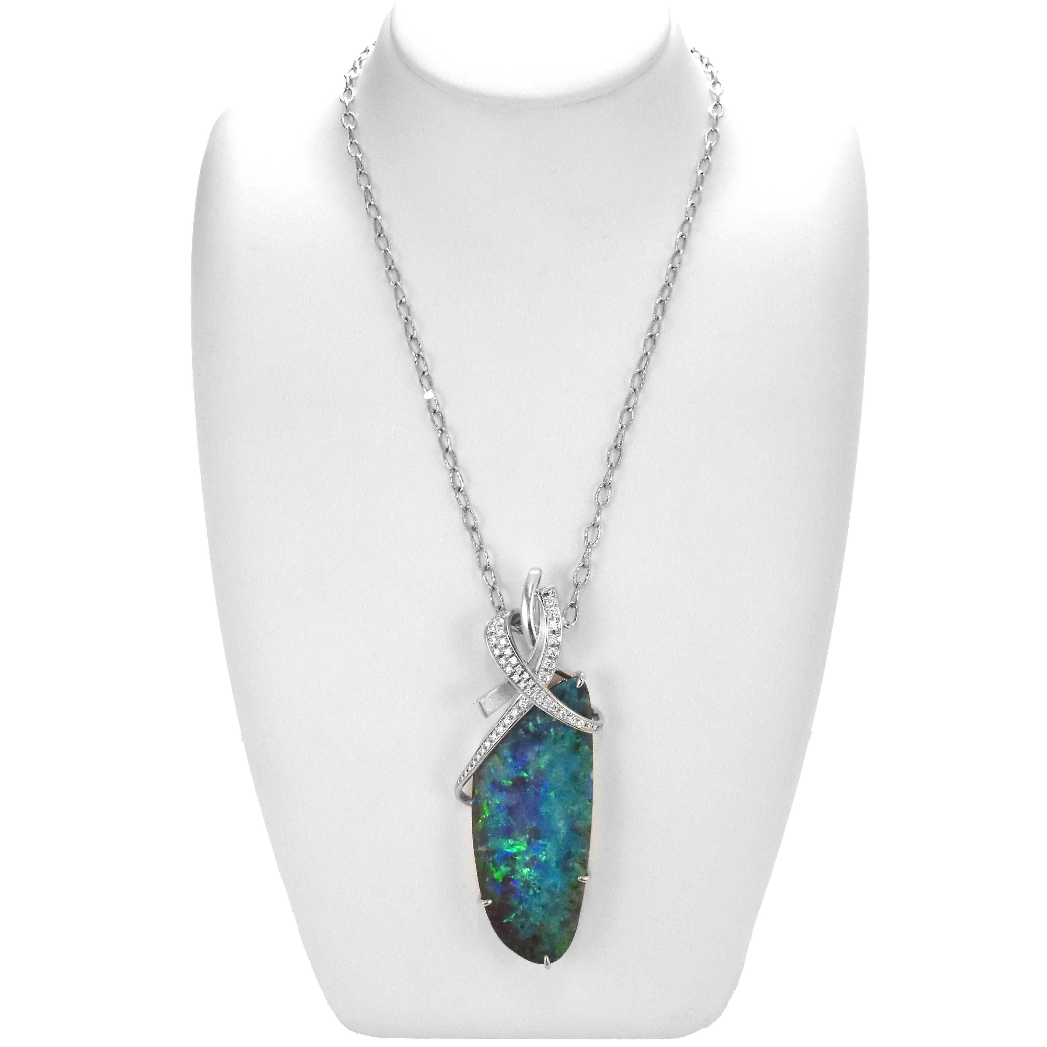 Pendentif en platine de 77.80 carats d'opale de Boulder australienne naturelle et de diamants en vente 8