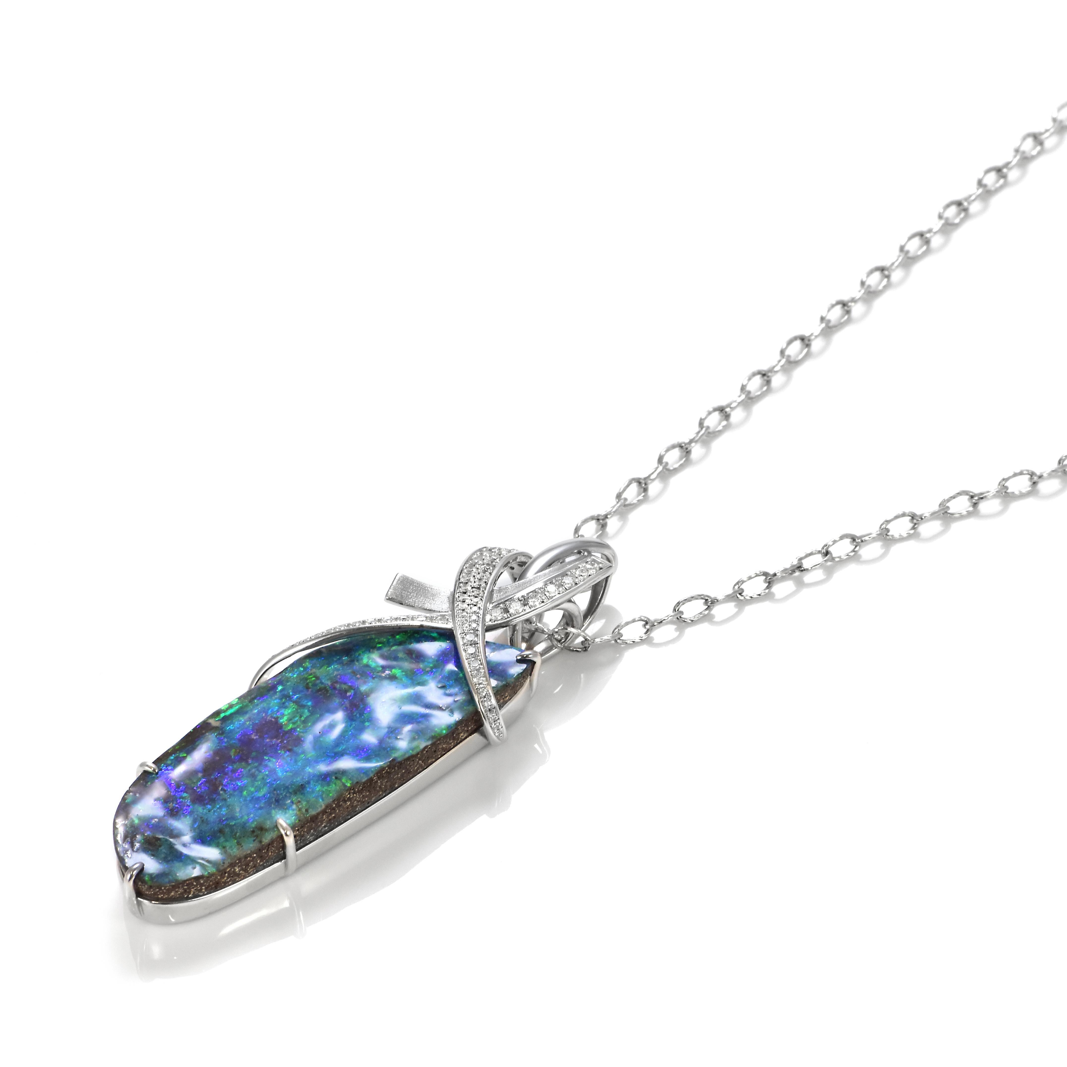 Pendentif en platine de 77.80 carats d'opale de Boulder australienne naturelle et de diamants Unisexe en vente