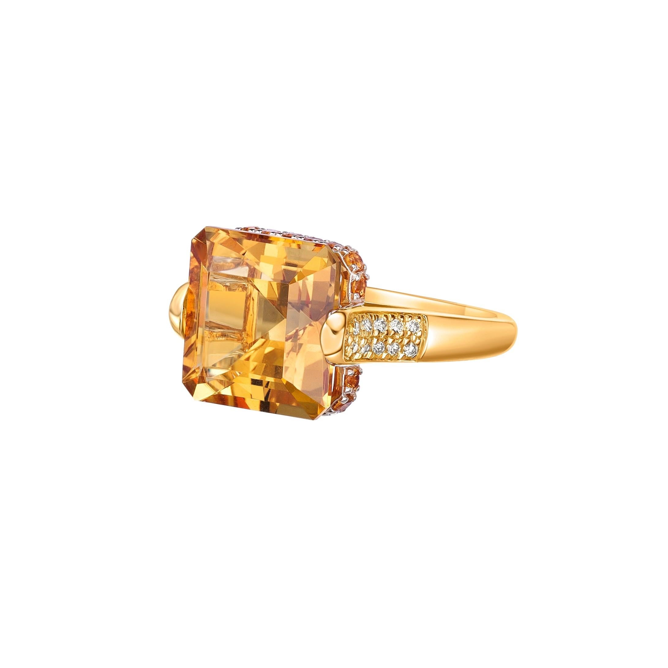 Octagon Cut 7.79Carat Citrine Fancy Ring in 18Karat Yellow Gold with White Diamond. For Sale