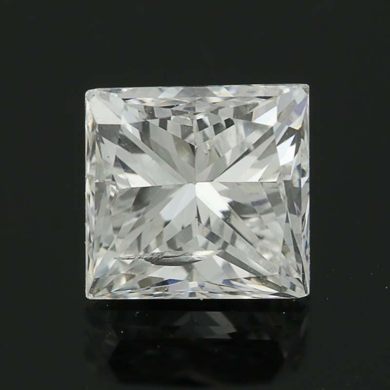 Shape/Cut: Princess 
Clarity: I1
Color: E 
Dimensions (mm): 4.94 X 4.72 X 3.69 
Weight: 0.77ct


EGL USA Report Number: US 42746215D (the diamond is laser inscribed but we do not have the original report)

Please check out the enlarged