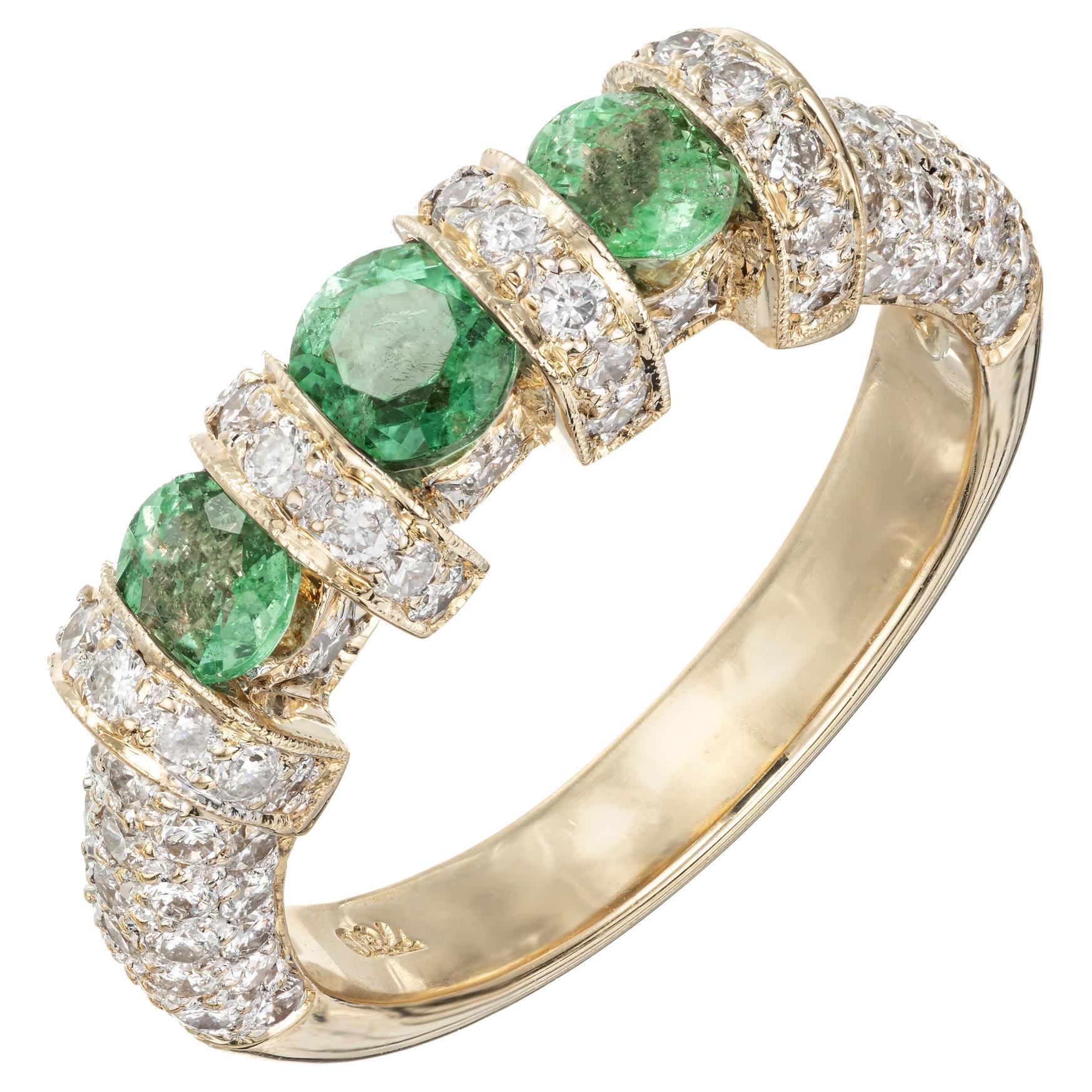 .78 Carat Emerald Pavé Diamond Gold Wedding Band Ring For Sale