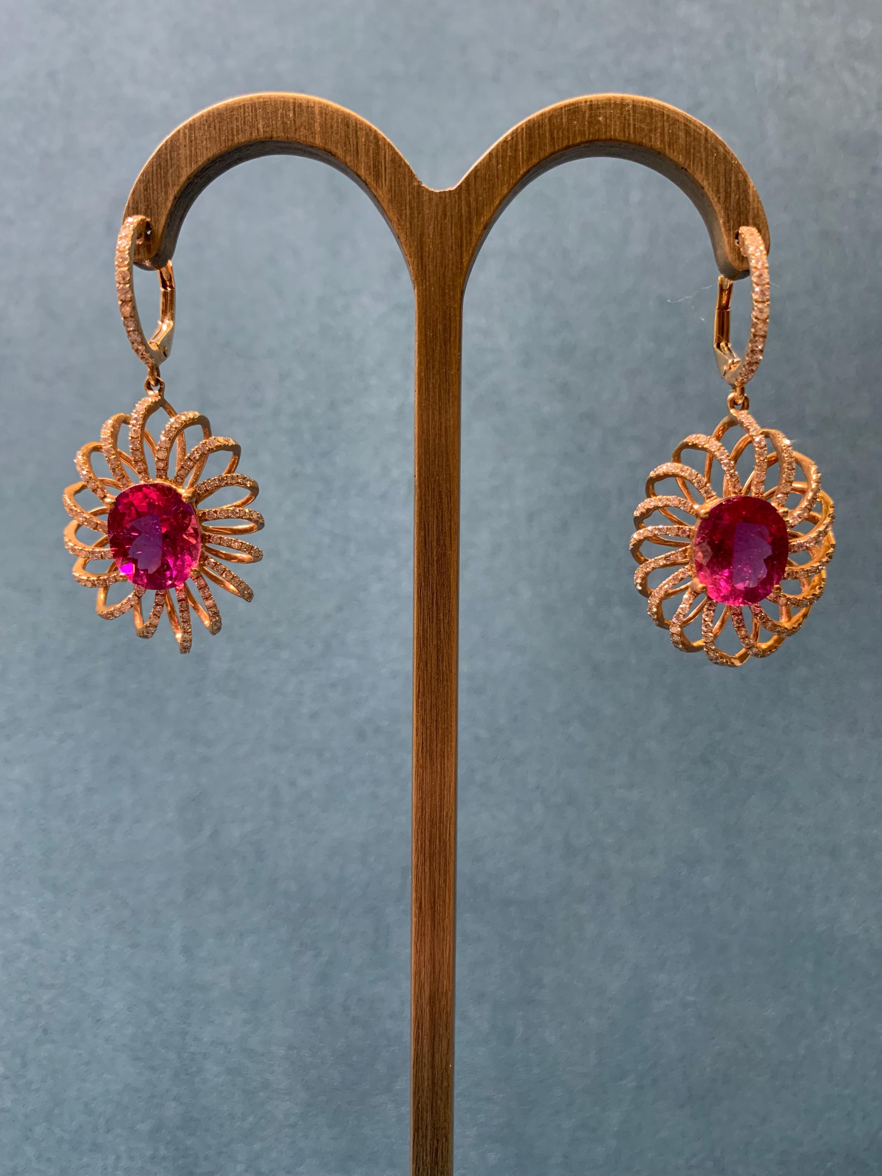Contemporary 7.8 Carat Rubelite/ red / Designer 18k rose gold Dangling Earring For Sale