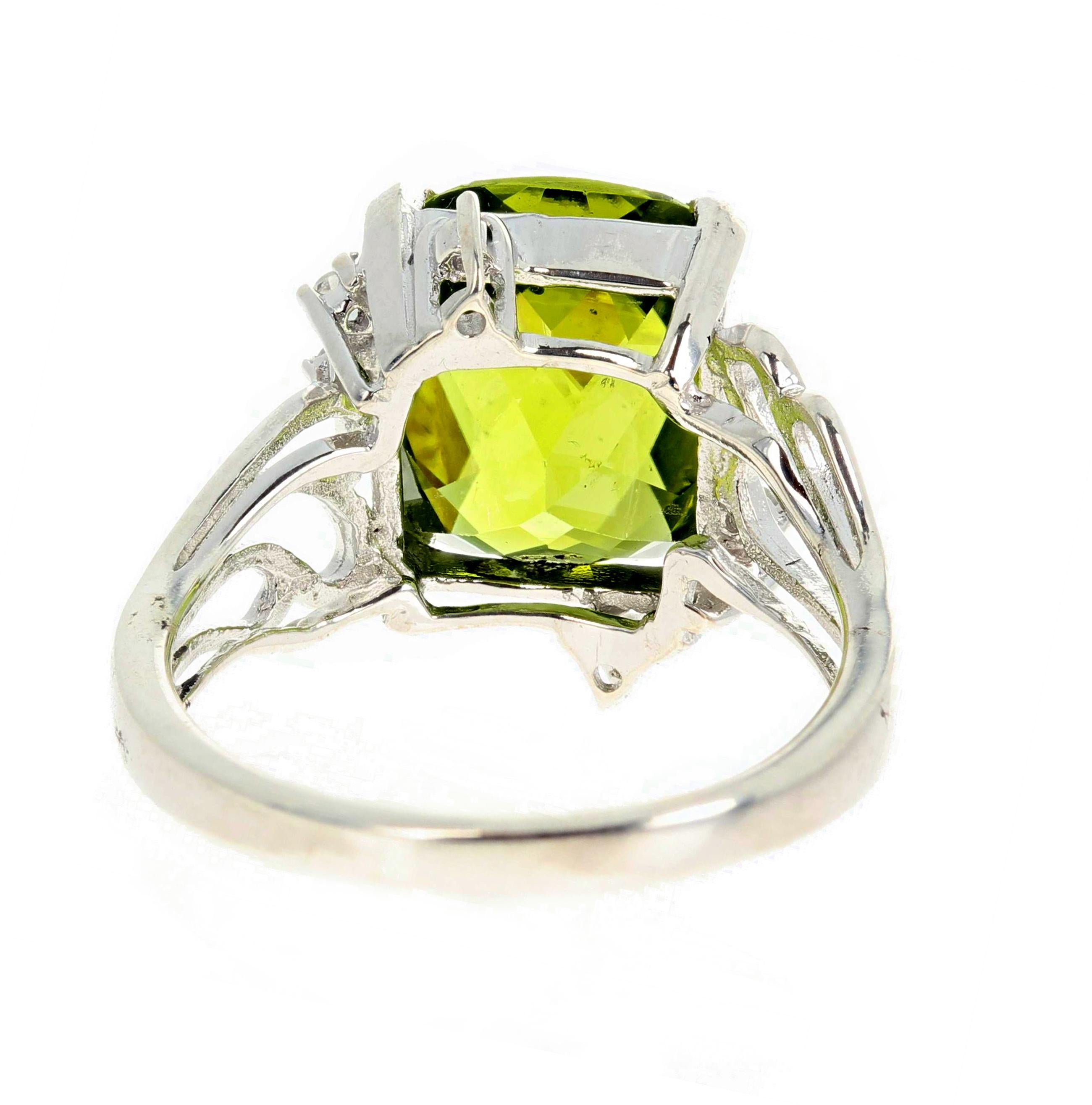 Mixed Cut AJD Brilliant Rare Natural Green 7.8 Ct Sri Lanka Zircon & Diamond Ring For Sale
