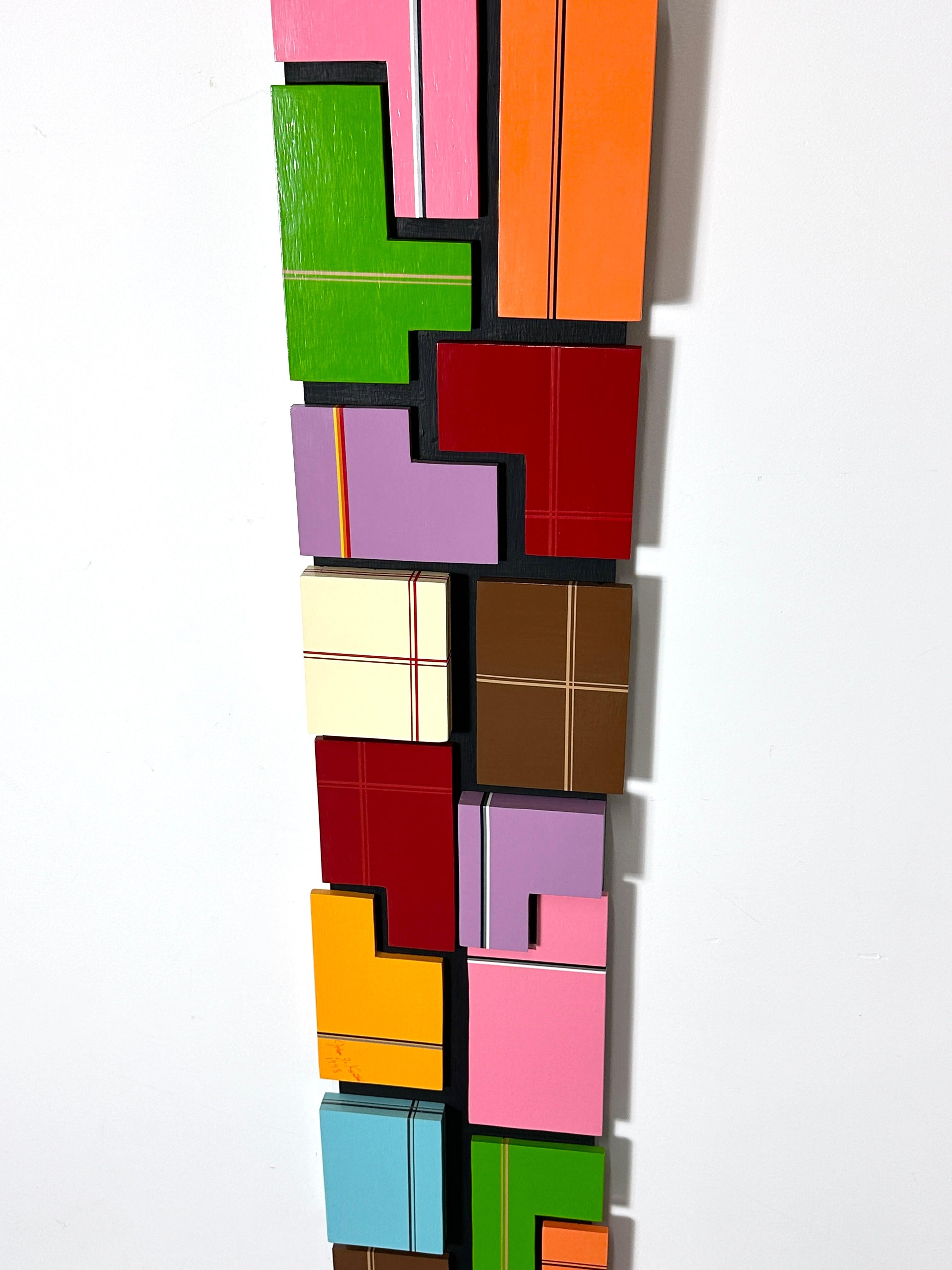 Escultura vertical en relieve de 78