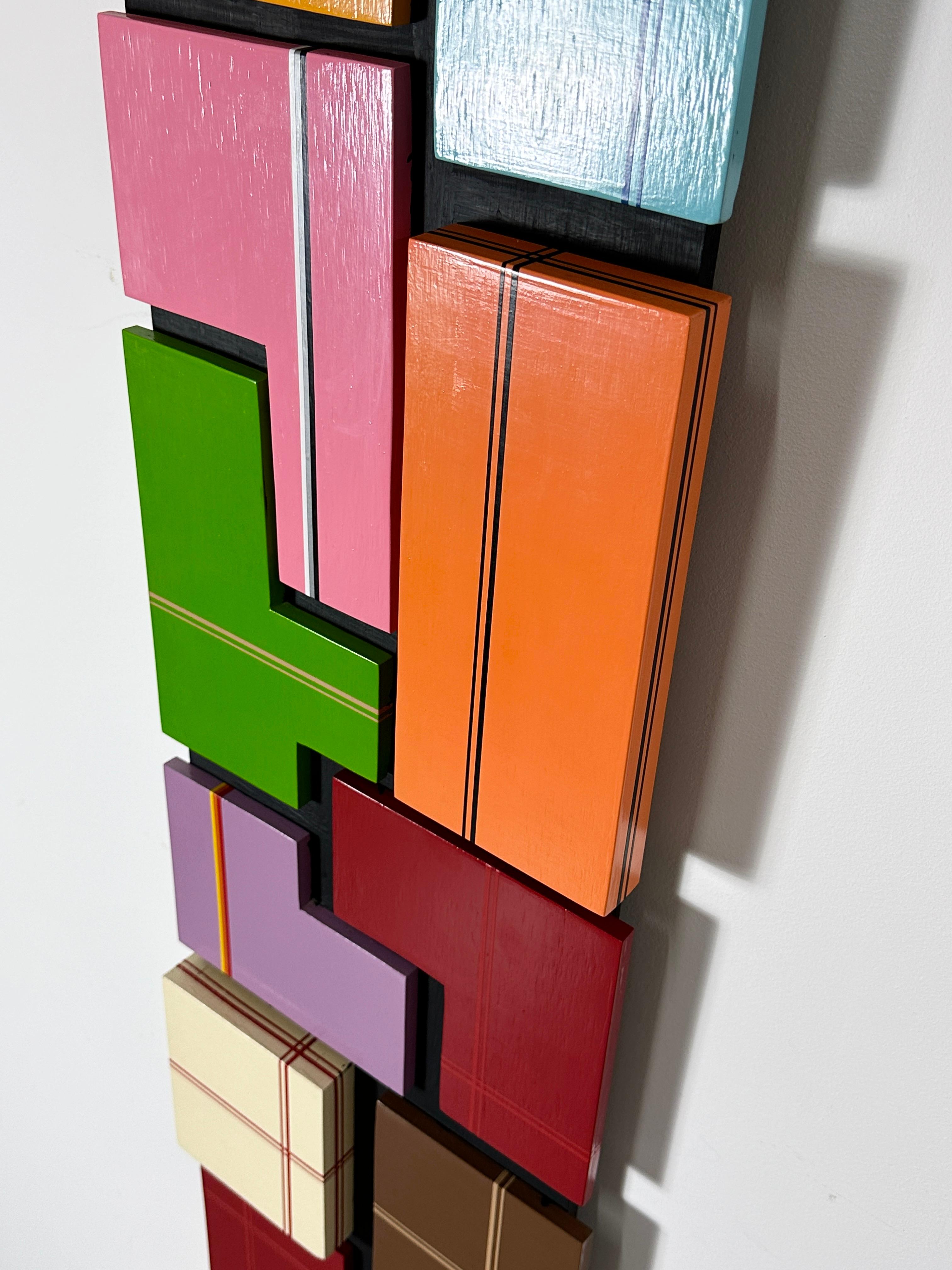 Escultura vertical en relieve de 78