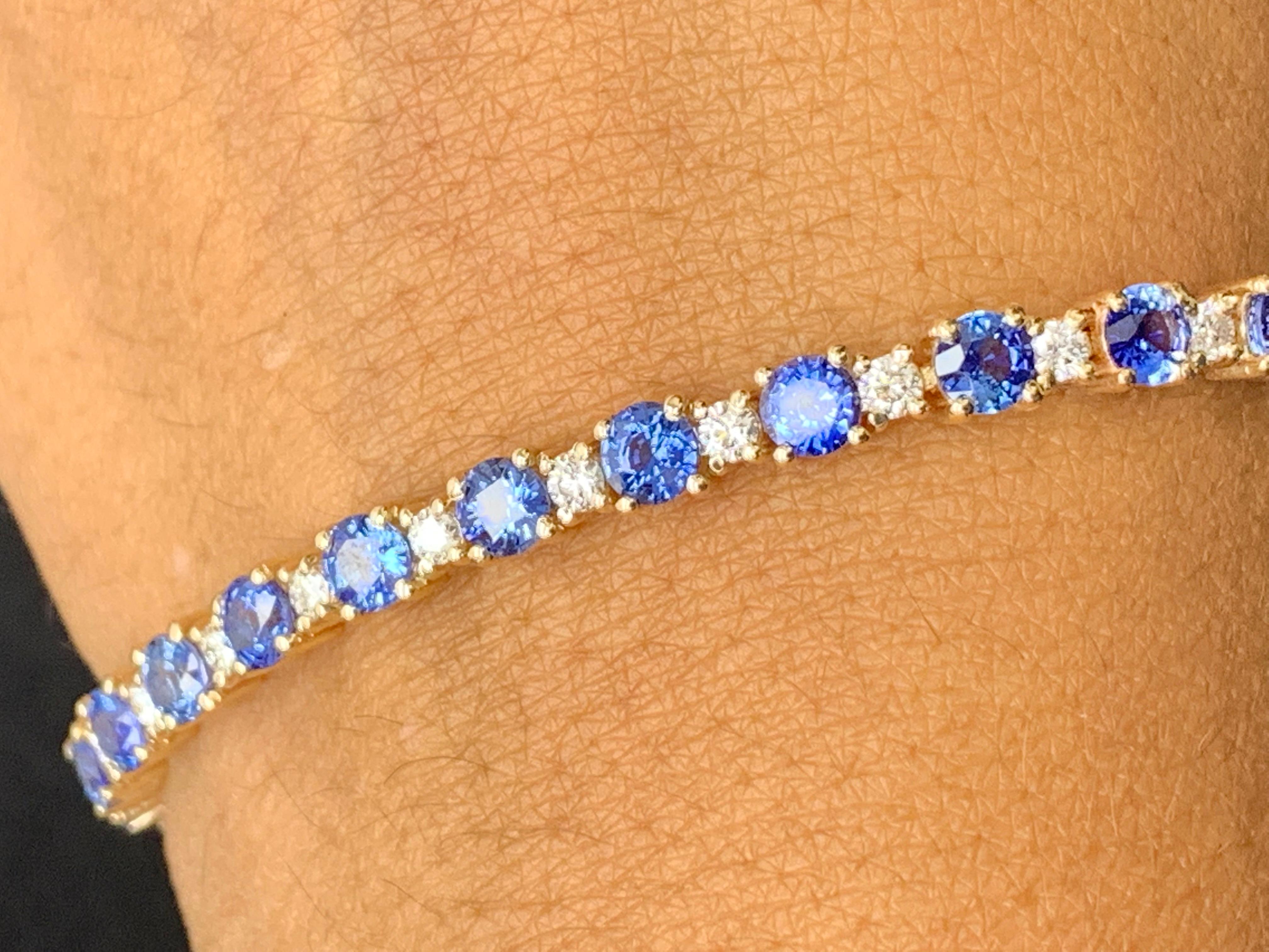 Contemporary 7.80 Carat Alternating Sapphire and Diamond Tennis Bracelet in 14K Yellow Gold For Sale